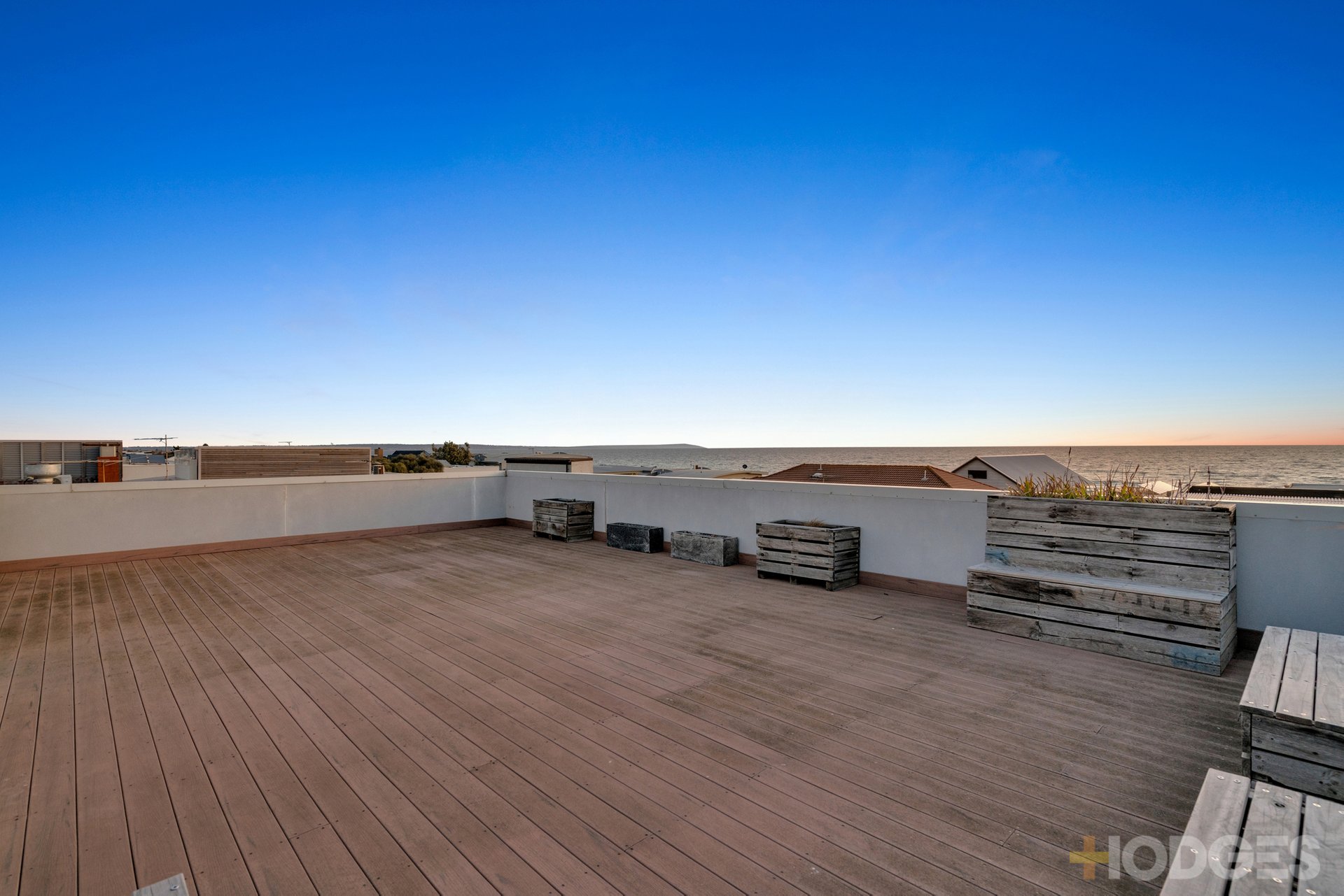 4 / 143 Nepean Highway Aspendale