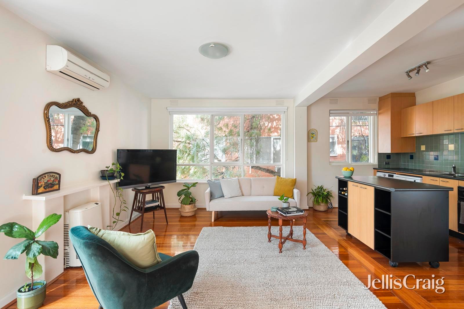 4/145 Glen Huntly Road, Elwood image 3