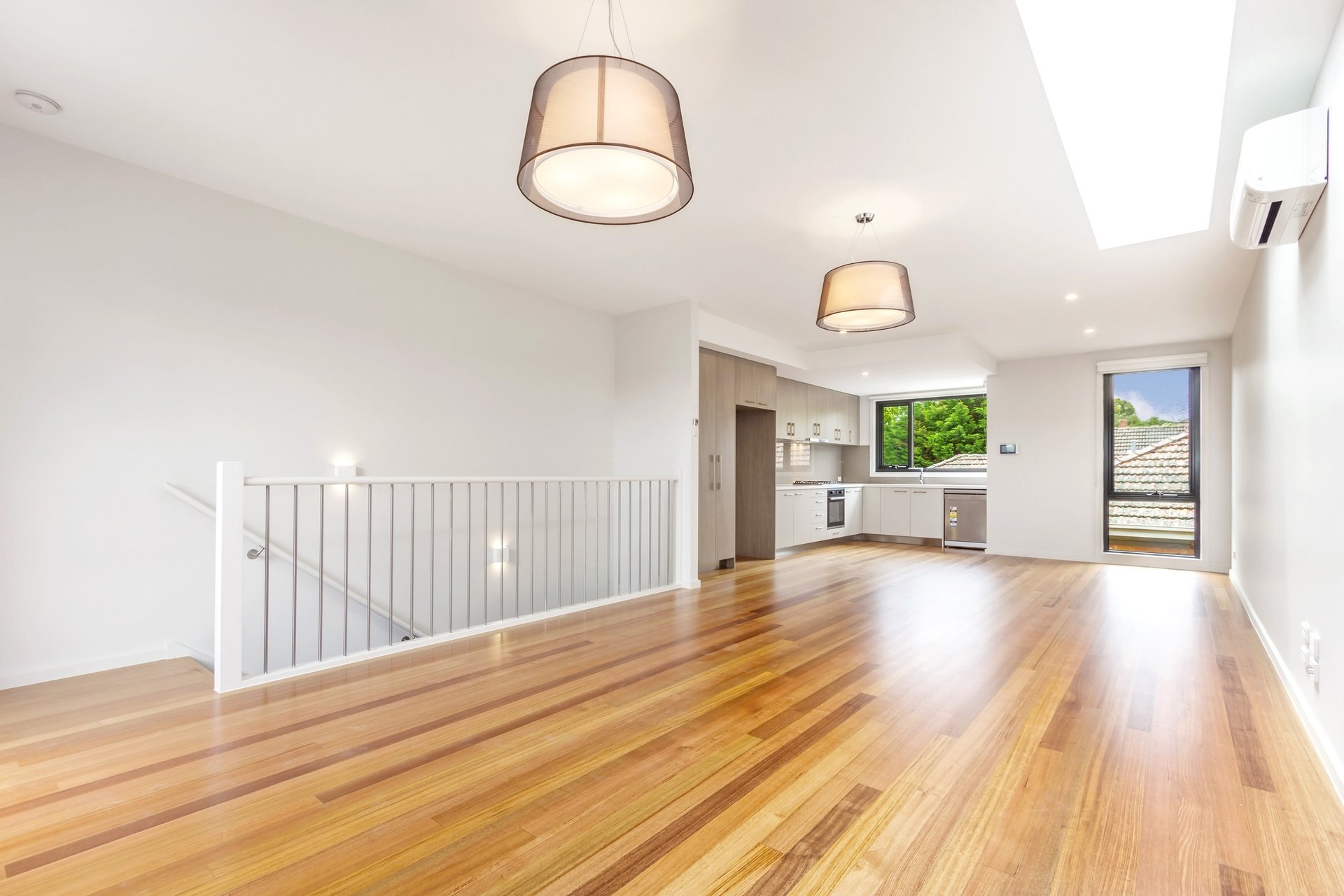 Property Gallery Thumbnail 5