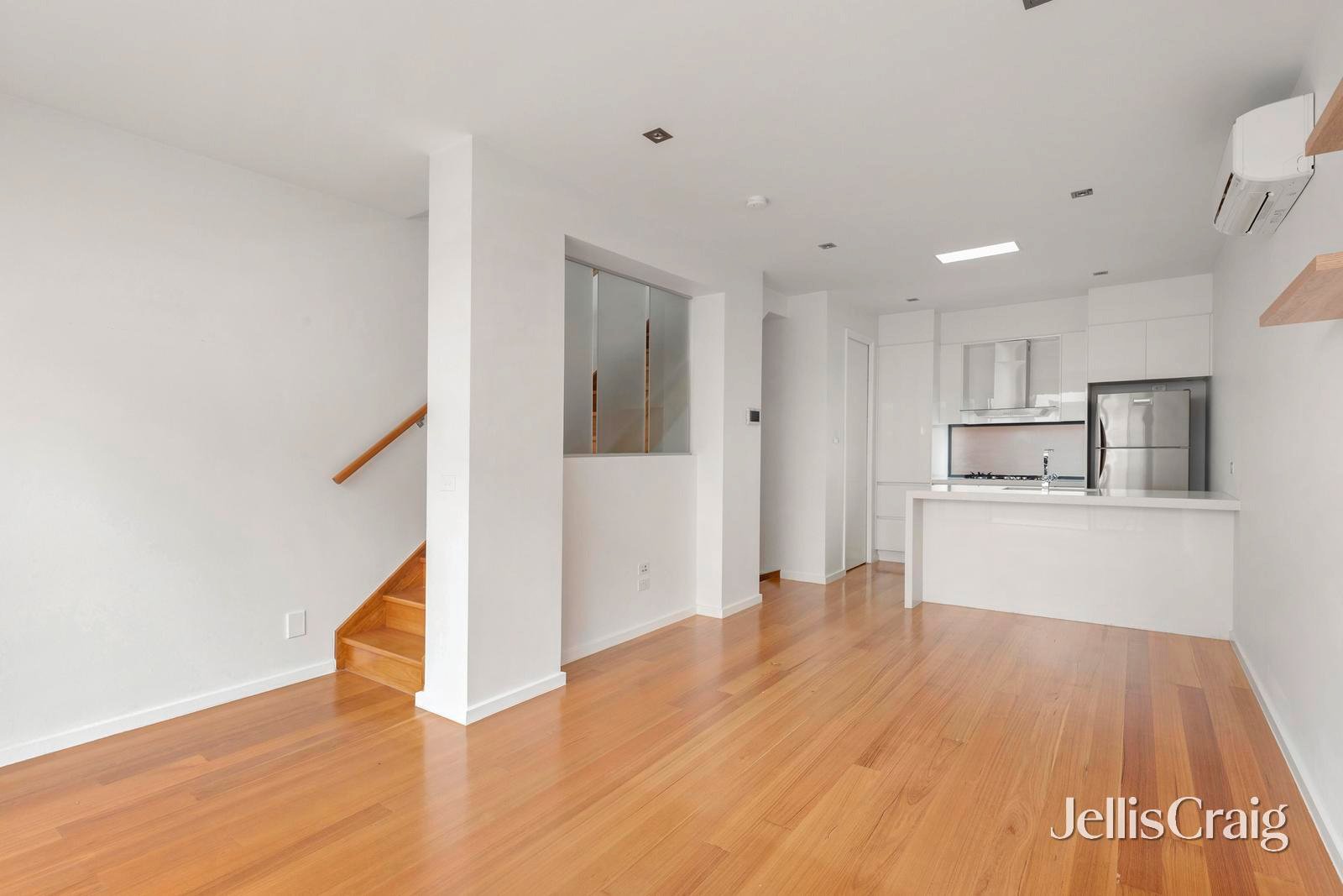 4/15-17 Hotham Road, Niddrie image 2