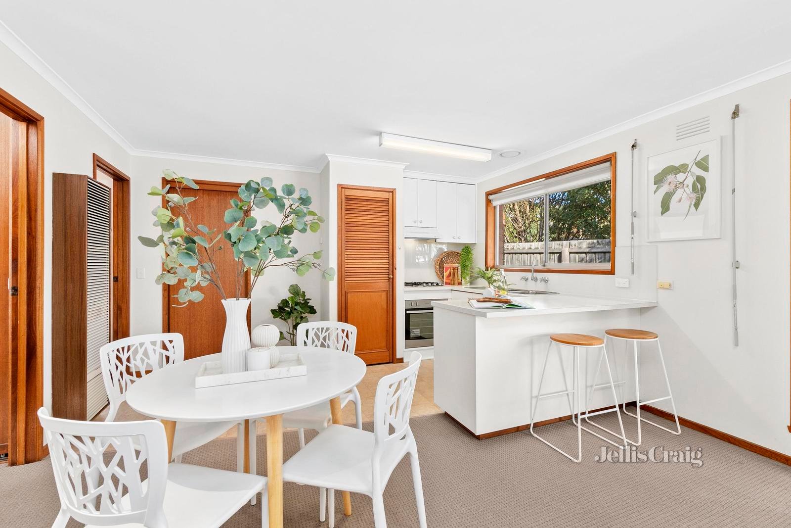 4/15 Bostock Avenue, Manifold Heights image 3