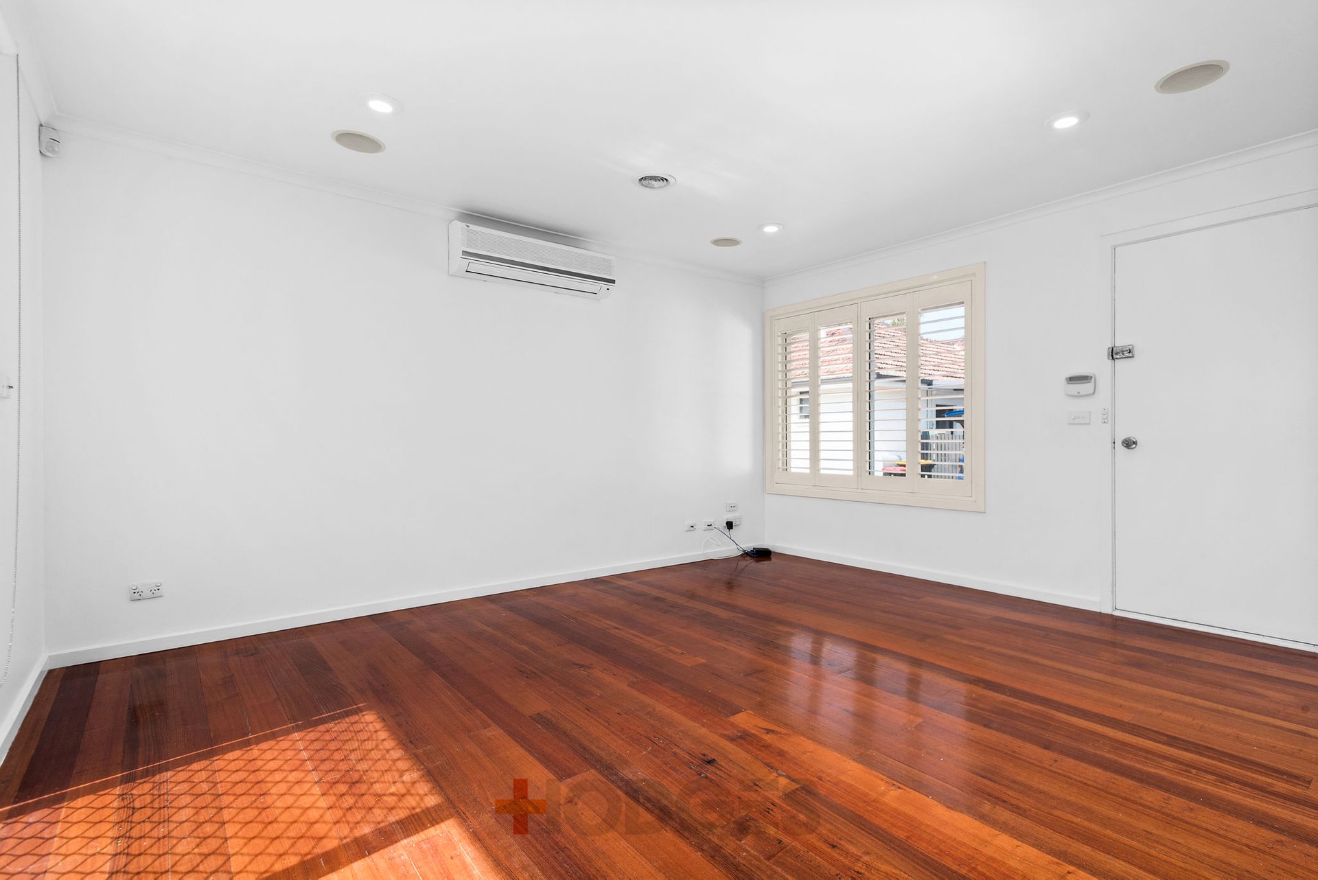 4/15 Cameron Street Cheltenham