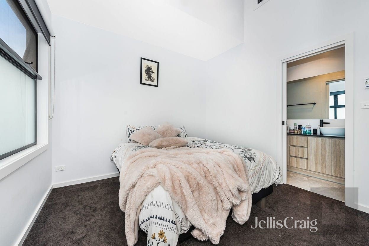 4/15 Cypress Avenue, Brooklyn image 8