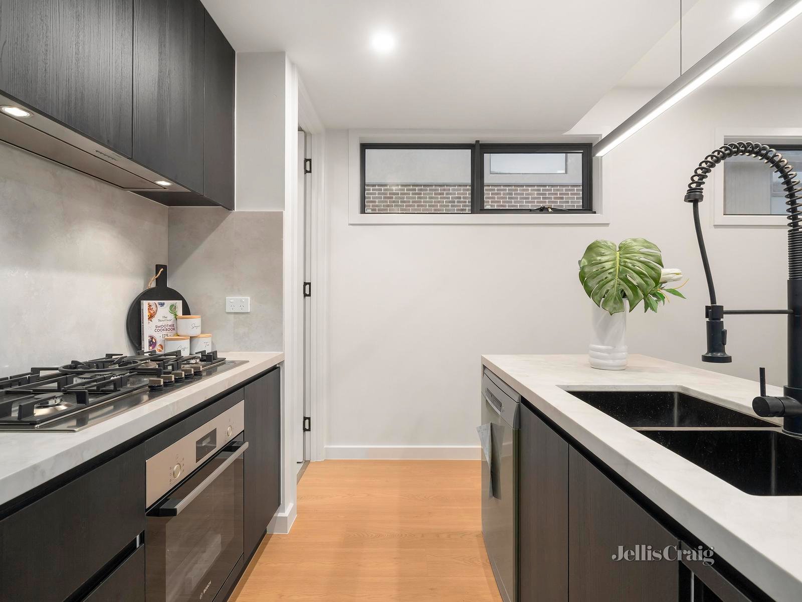 4/15 Glendale Avenue, Templestowe image 6