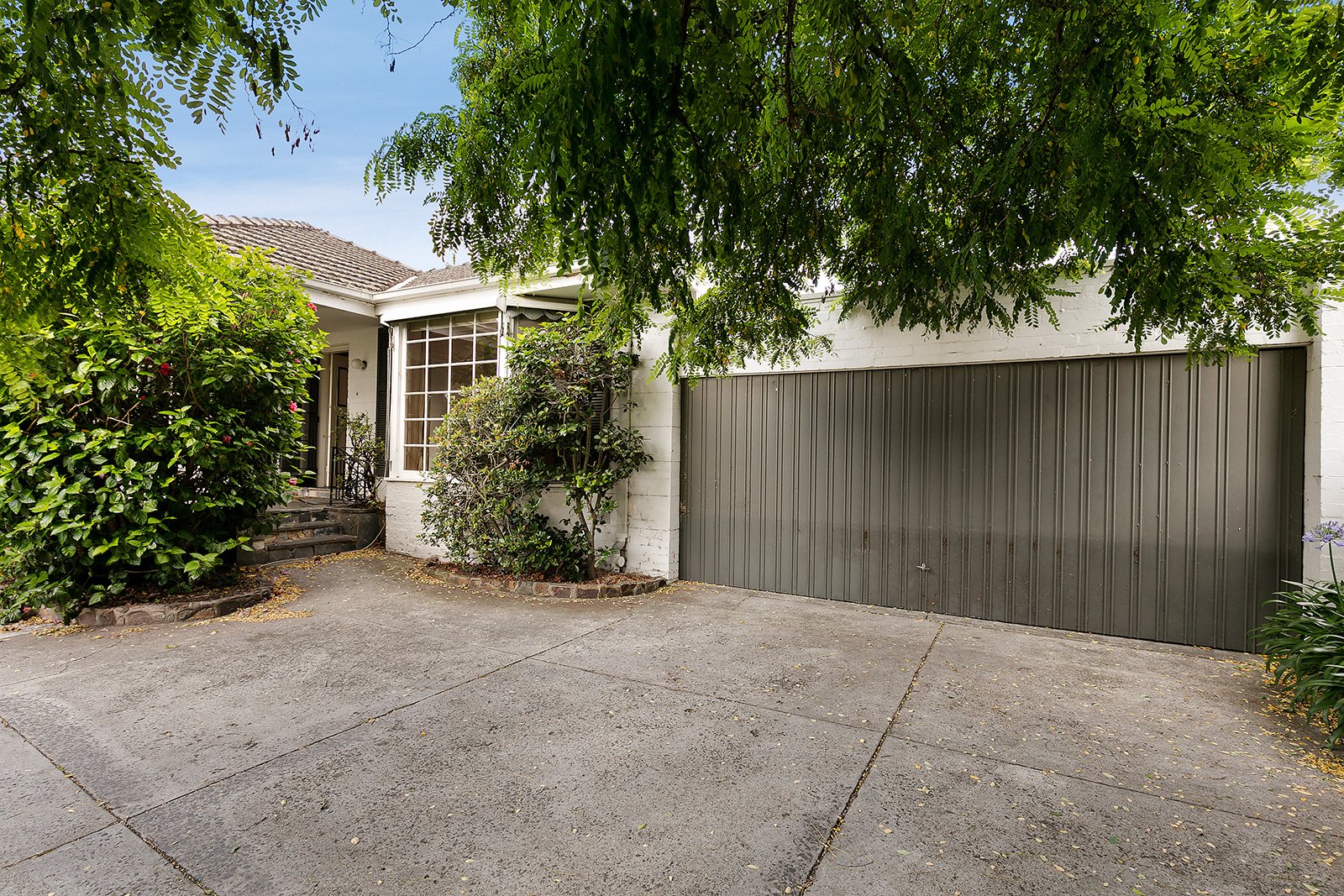 Property Gallery Thumbnail 8