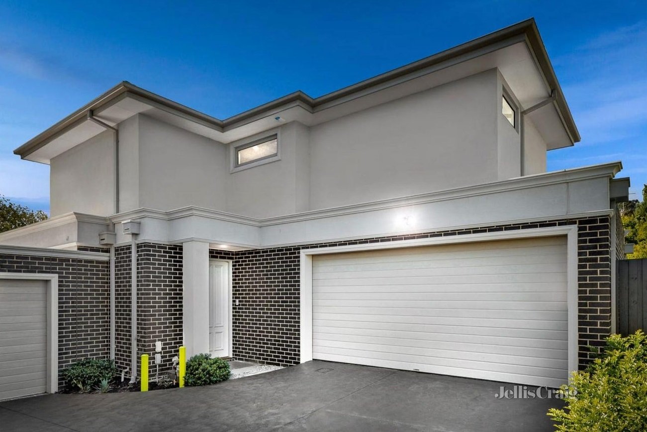 4/15 Monaco Street, Doncaster image 1