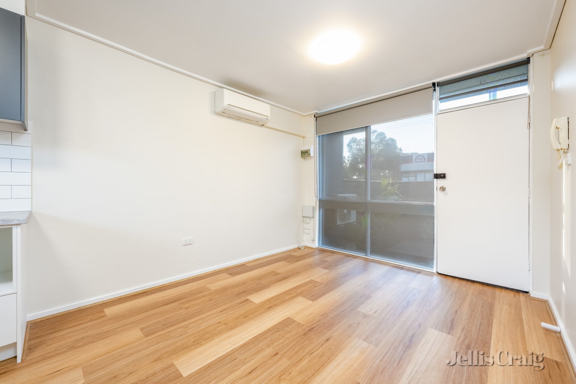 4/150 Dawson Street, Brunswick West image 1