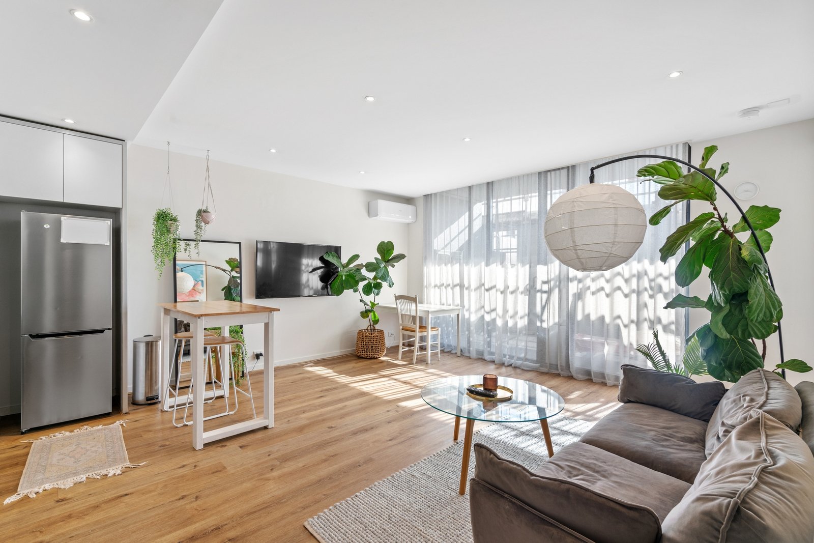 4/151 Burwood Road