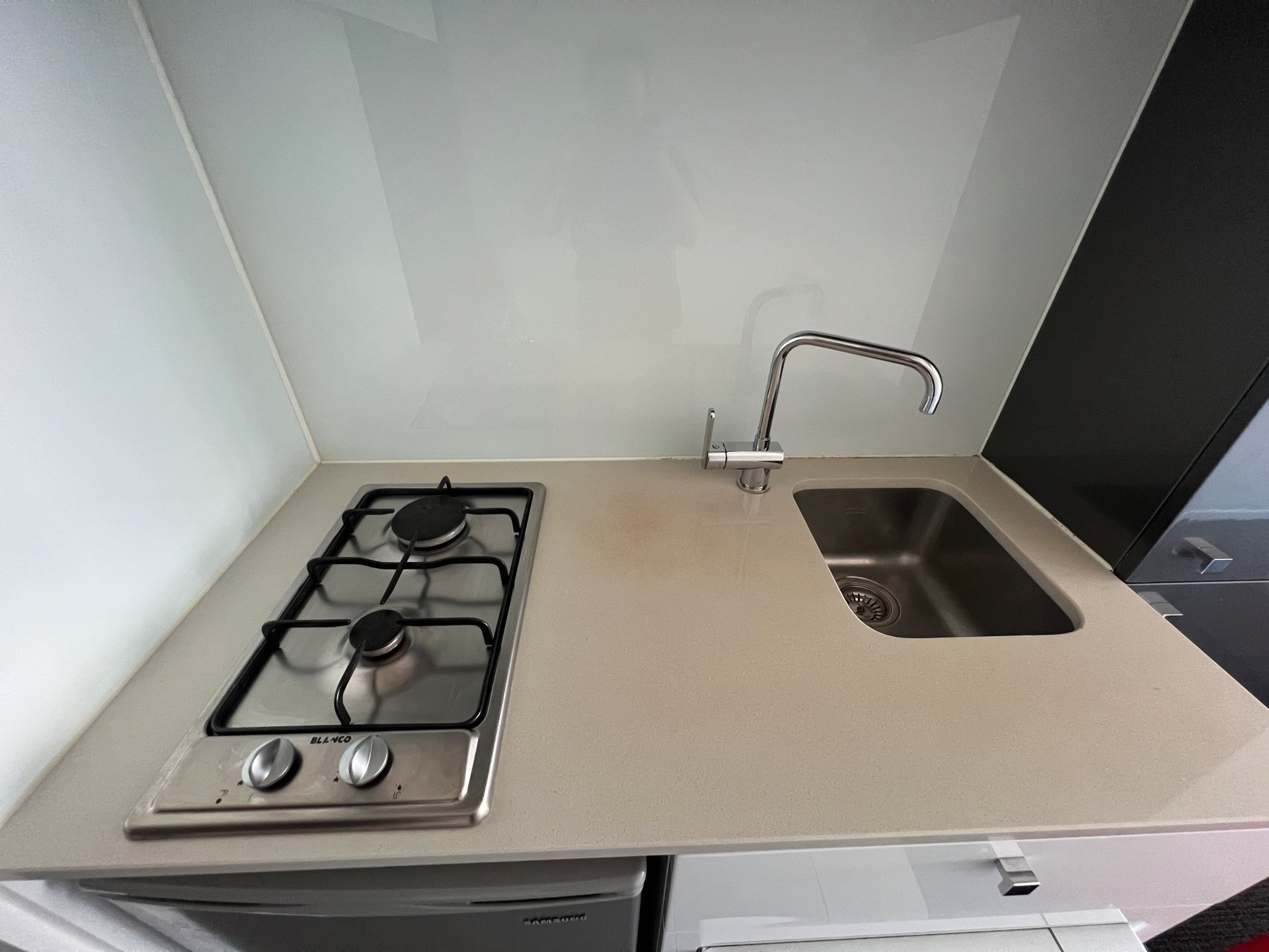 415/22 Orr Street, Carlton image 3