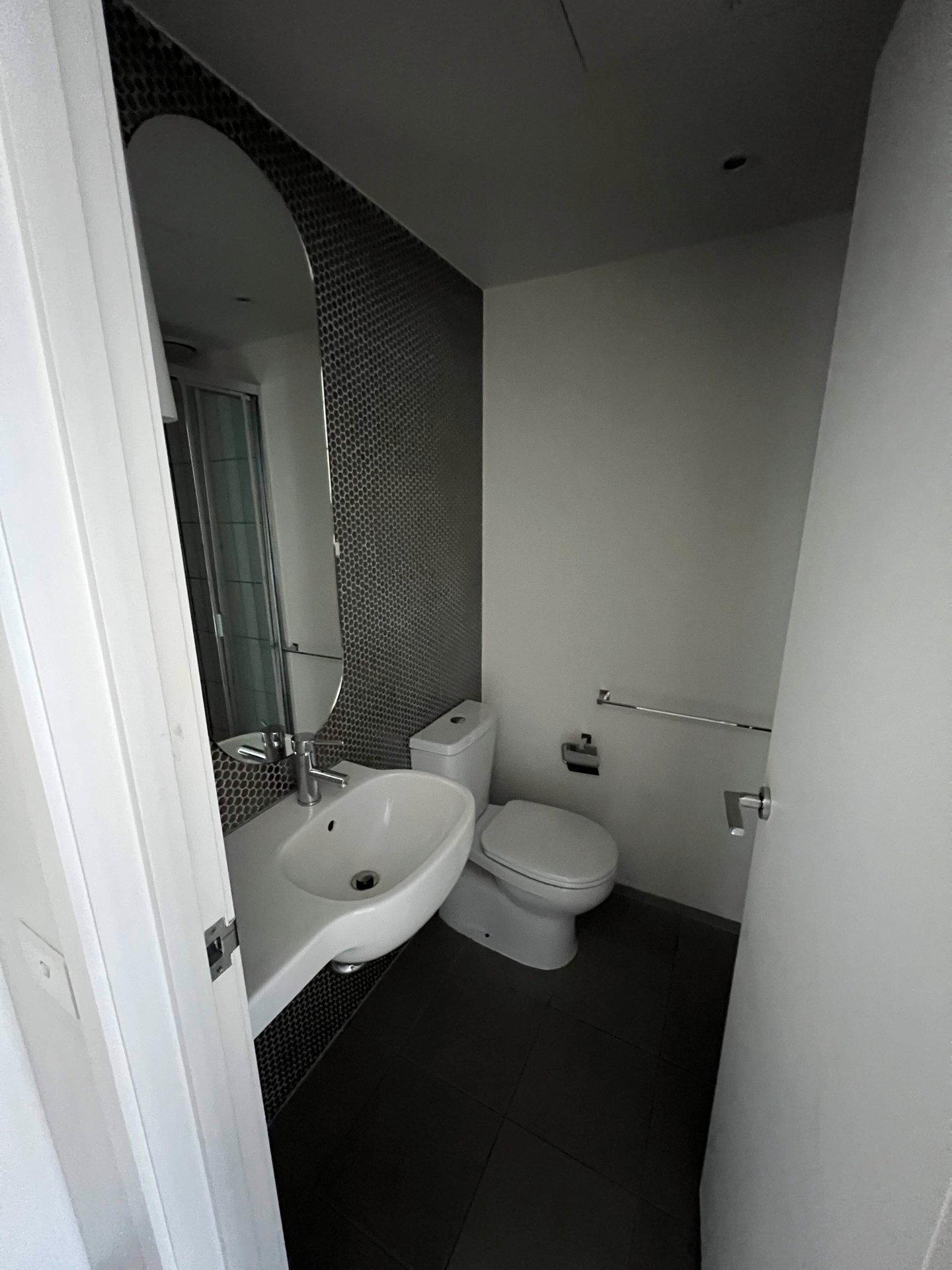 415/22 Orr Street, Carlton image 5