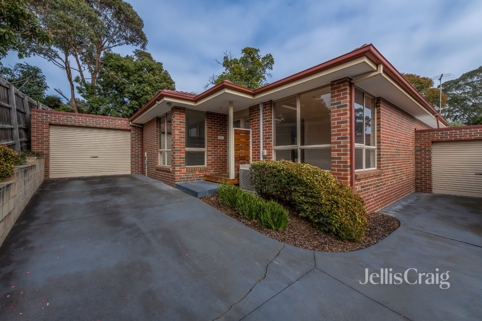 4/153 Henry Street, Greensborough image 1