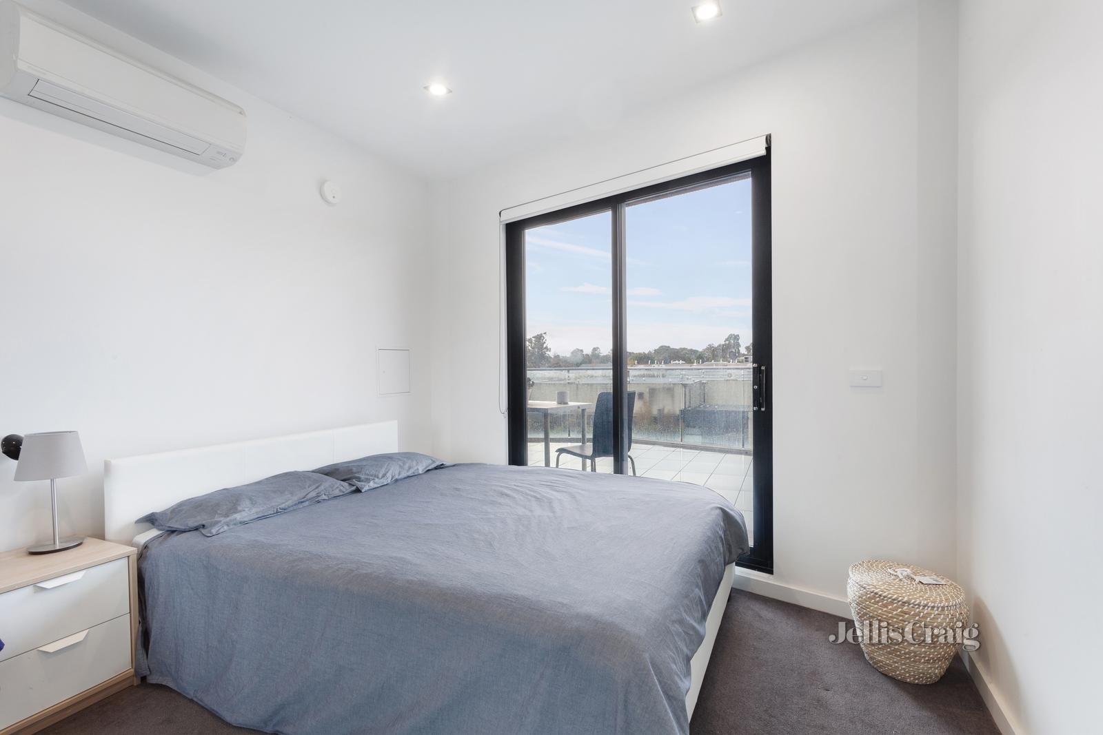 415/33 Harrow Street, Box Hill image 4