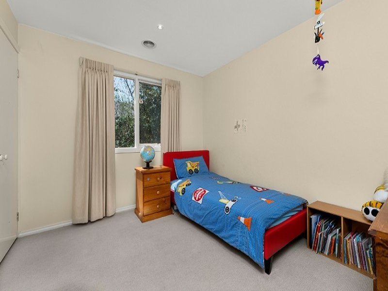 4/16 Carrigal Street, Balwyn image 7