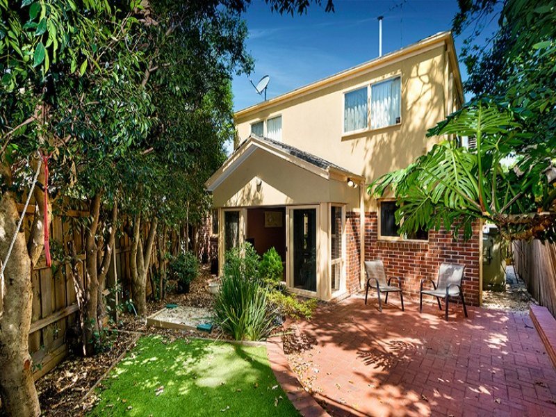 4/16 Carrigal Street, Balwyn image 9