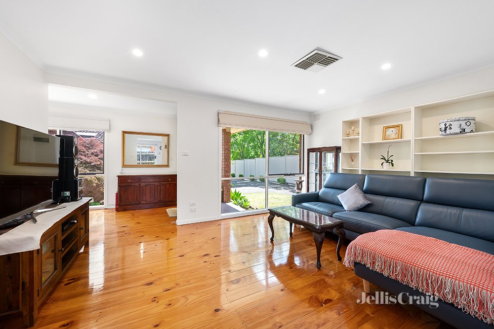 4/16 Myrtle Street, Ivanhoe image 4