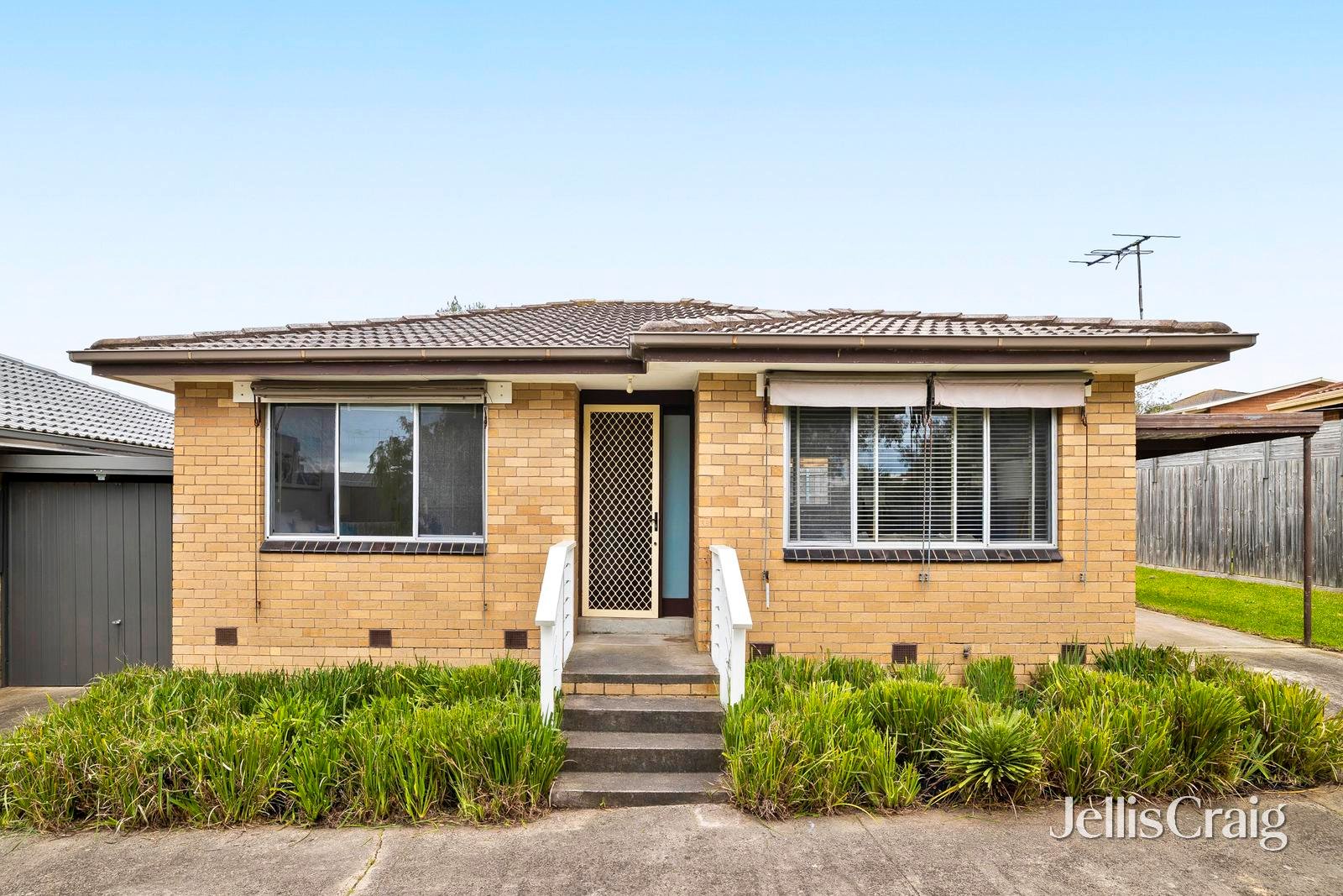 4/16 Nelson Street, Mornington image 9