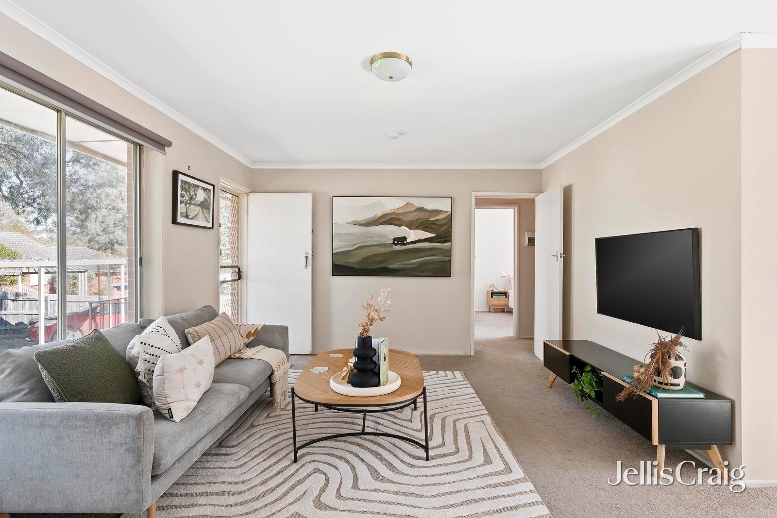 4/16 Newman Road, Mooroolbark image 2