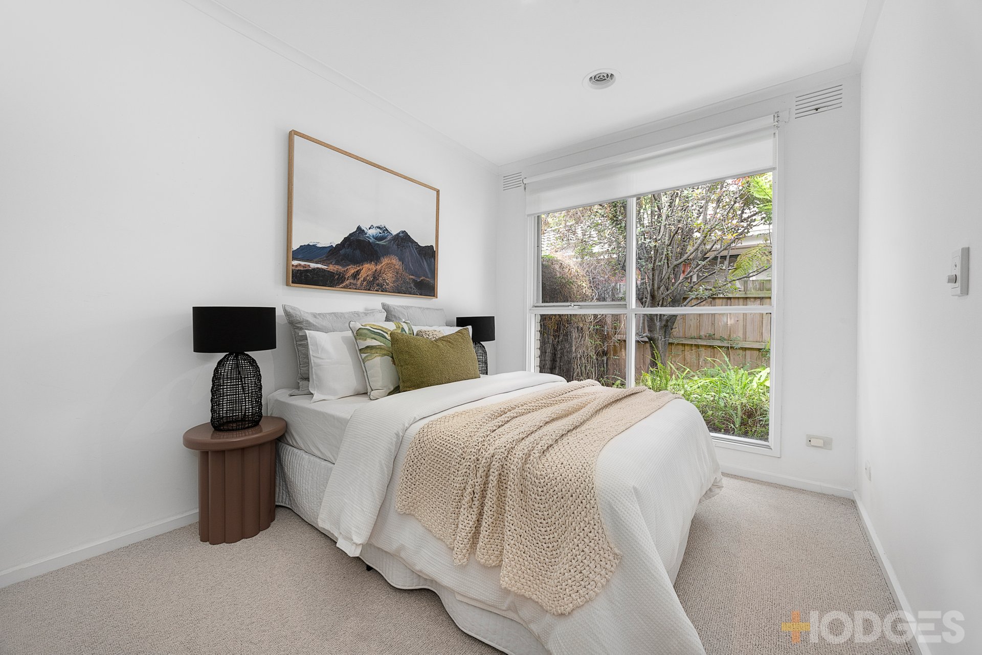 4 / 16 Second Street Black Rock