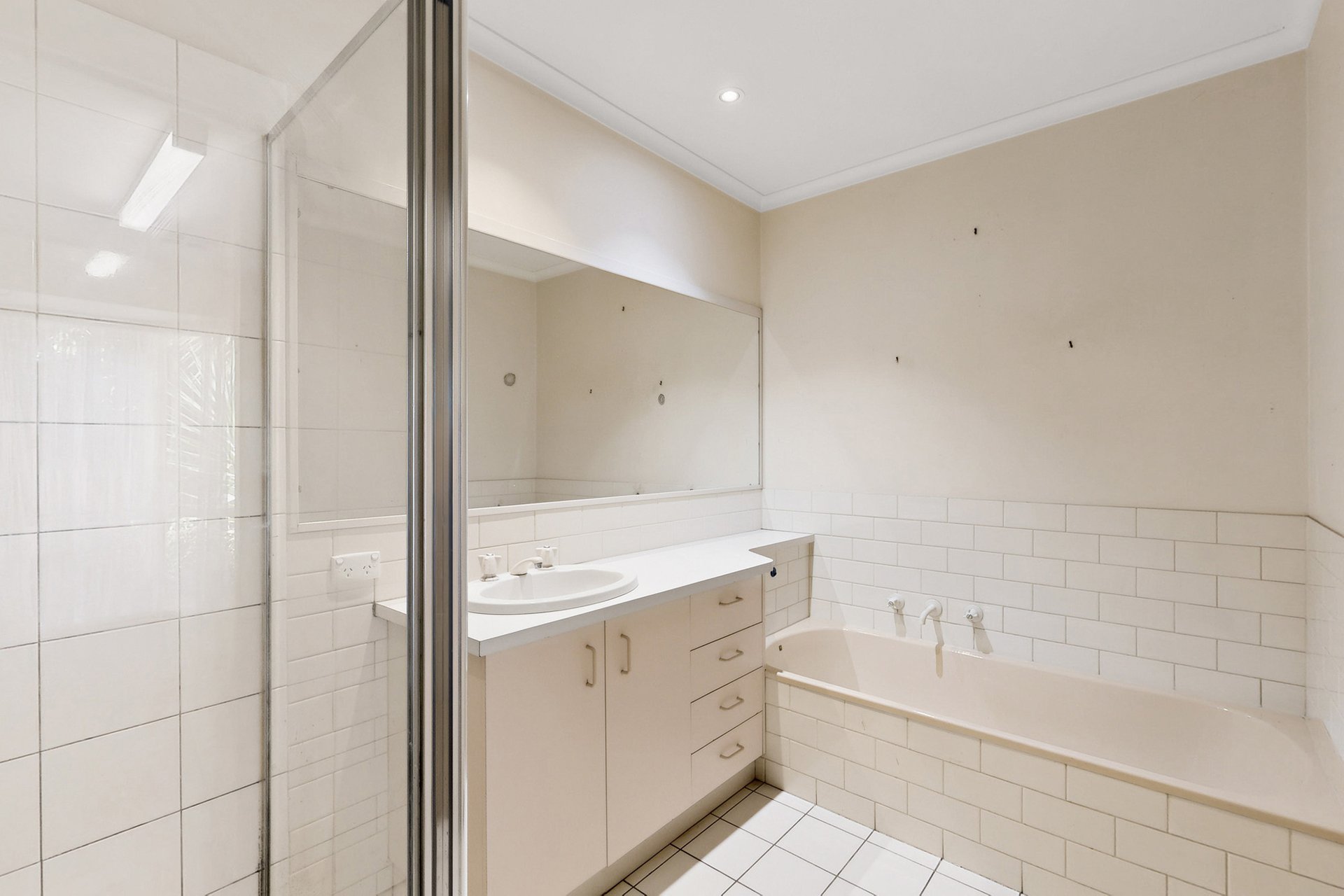 4/16 Wembley Grove, Mckinnon image 11