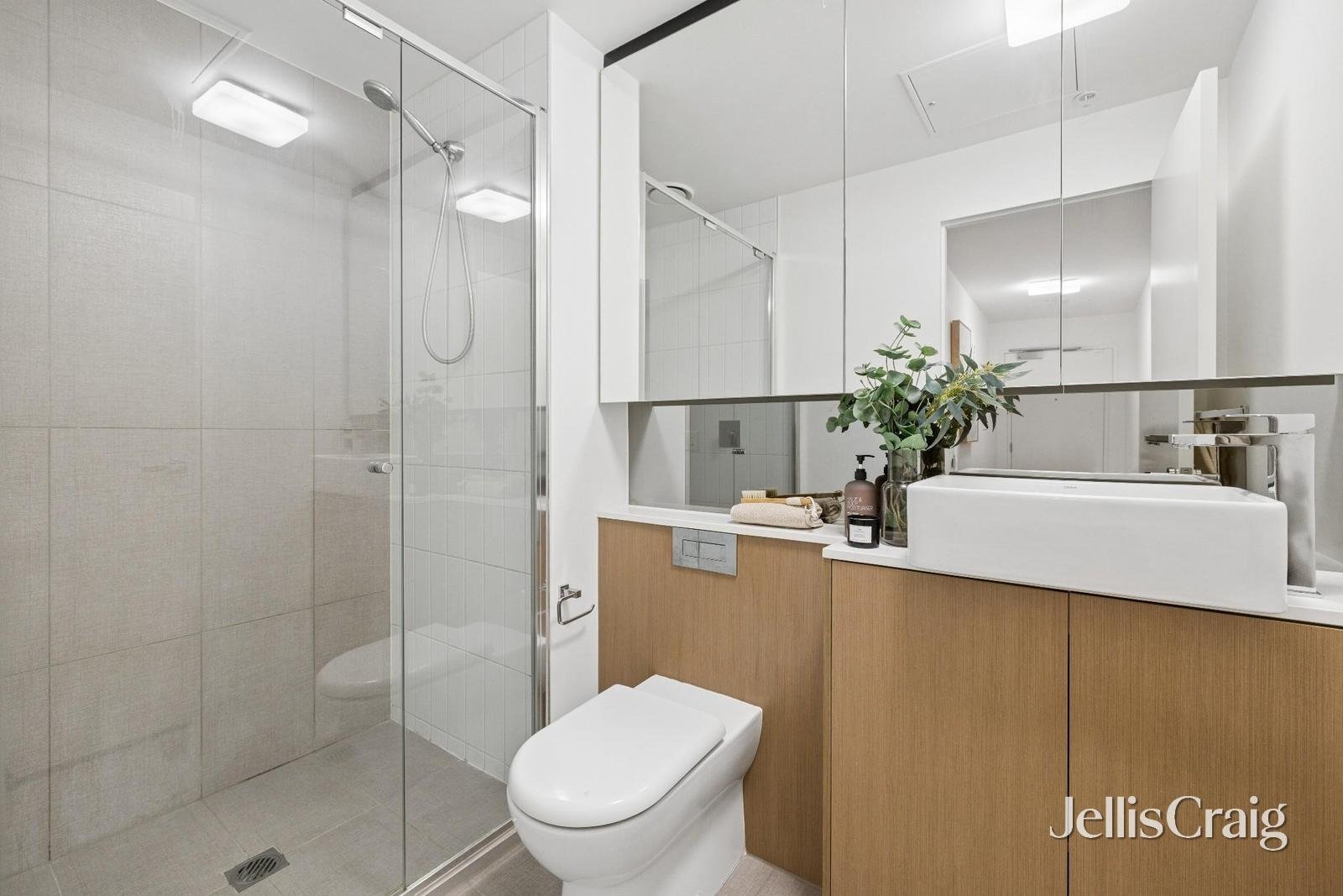 416/15 Clifton Street, Prahran image 8