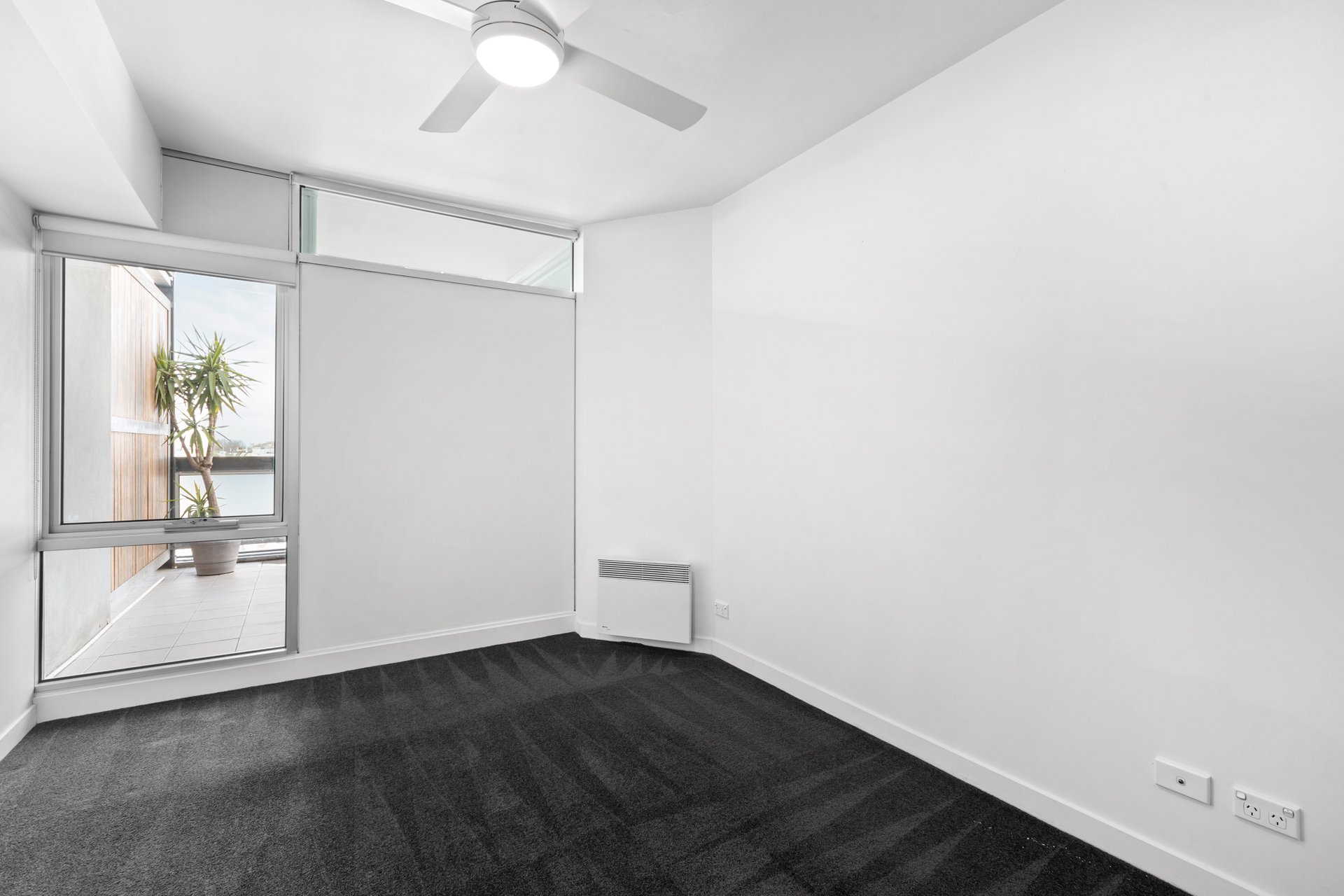 Property Gallery Thumbnail 5