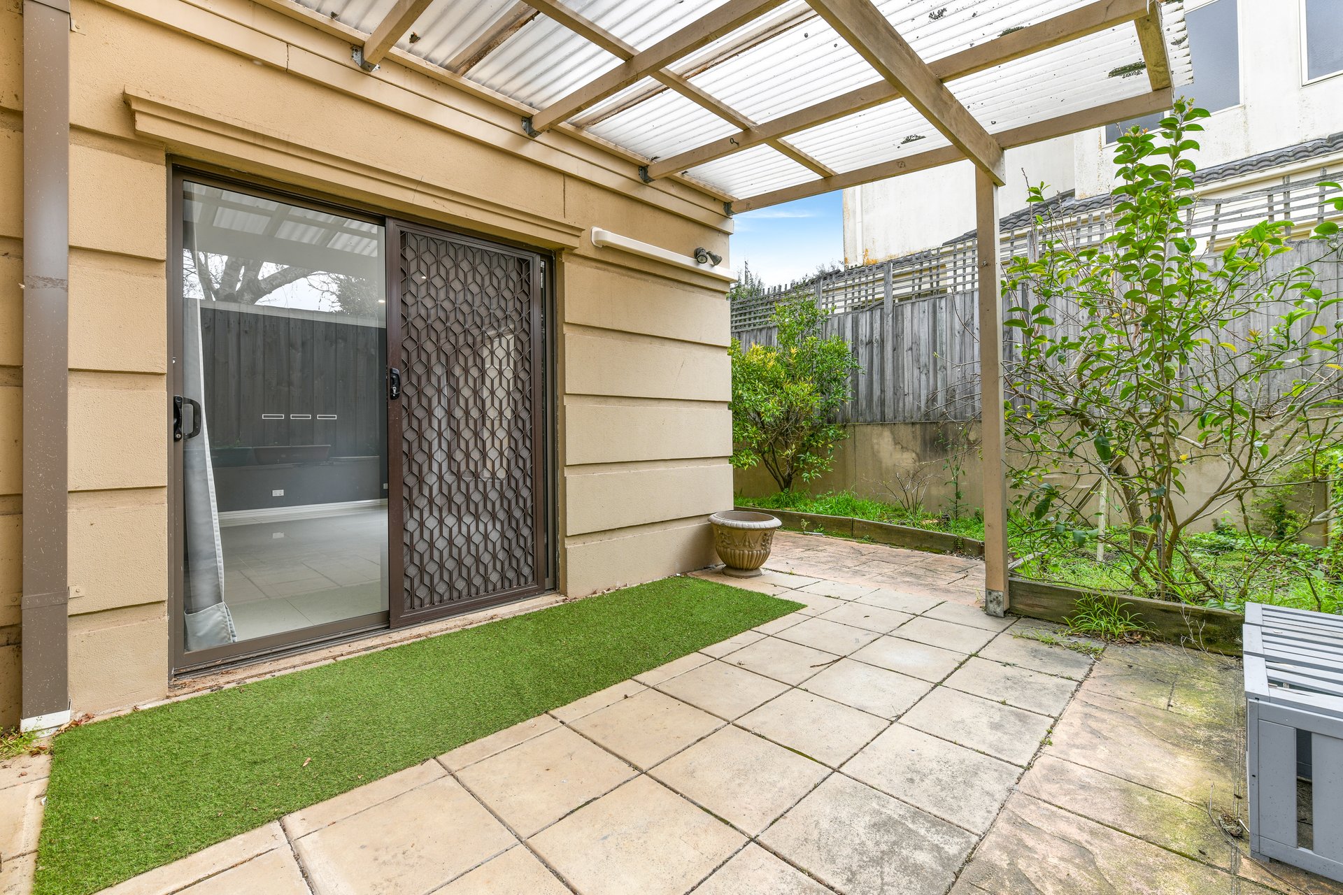 4/17-19 Queens Avenue, Doncaster image 6