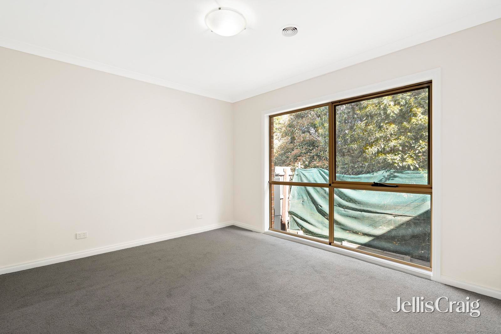 4/17 Gordon Court, Ringwood image 8