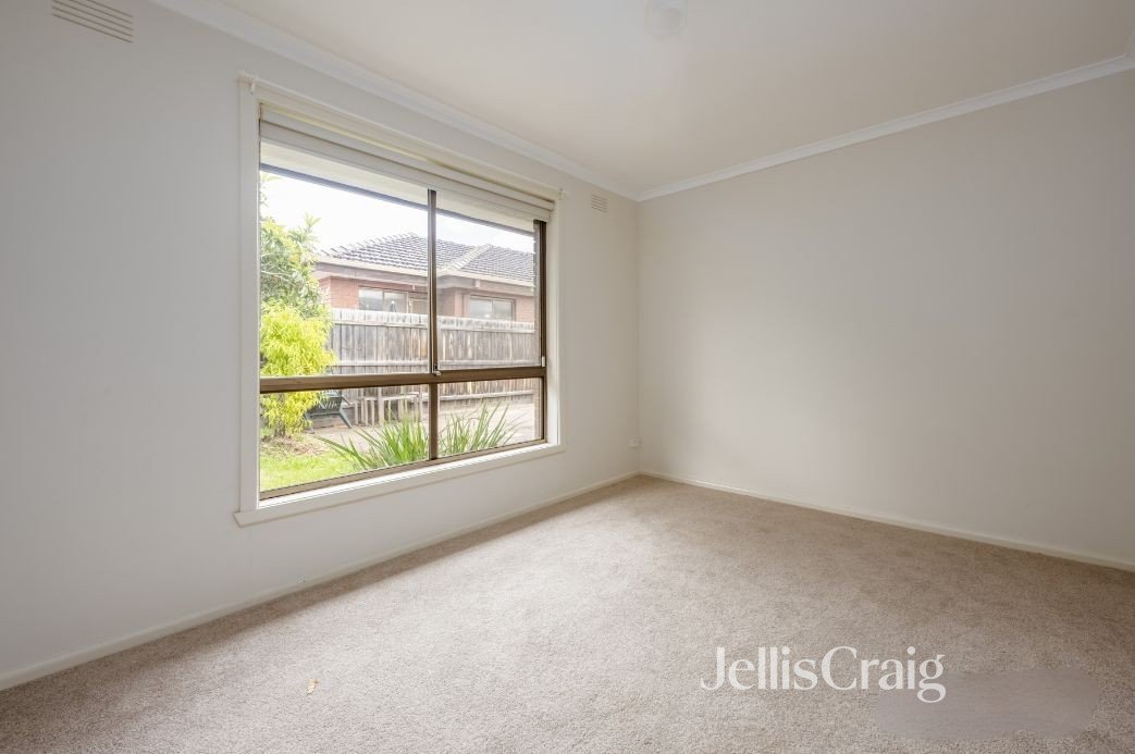 4/17 Howson Street, Brunswick West image 3
