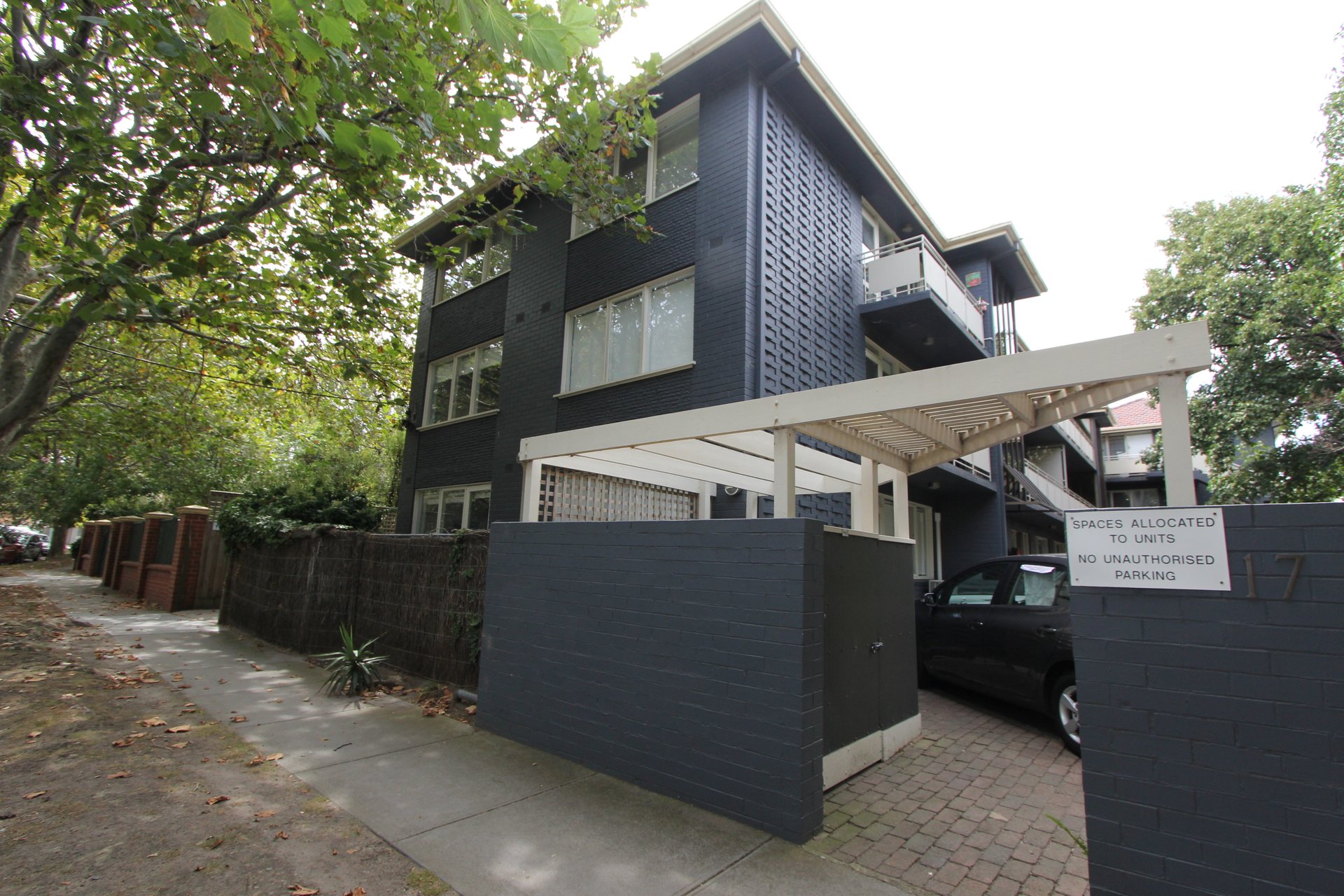 Property Gallery - Main Image