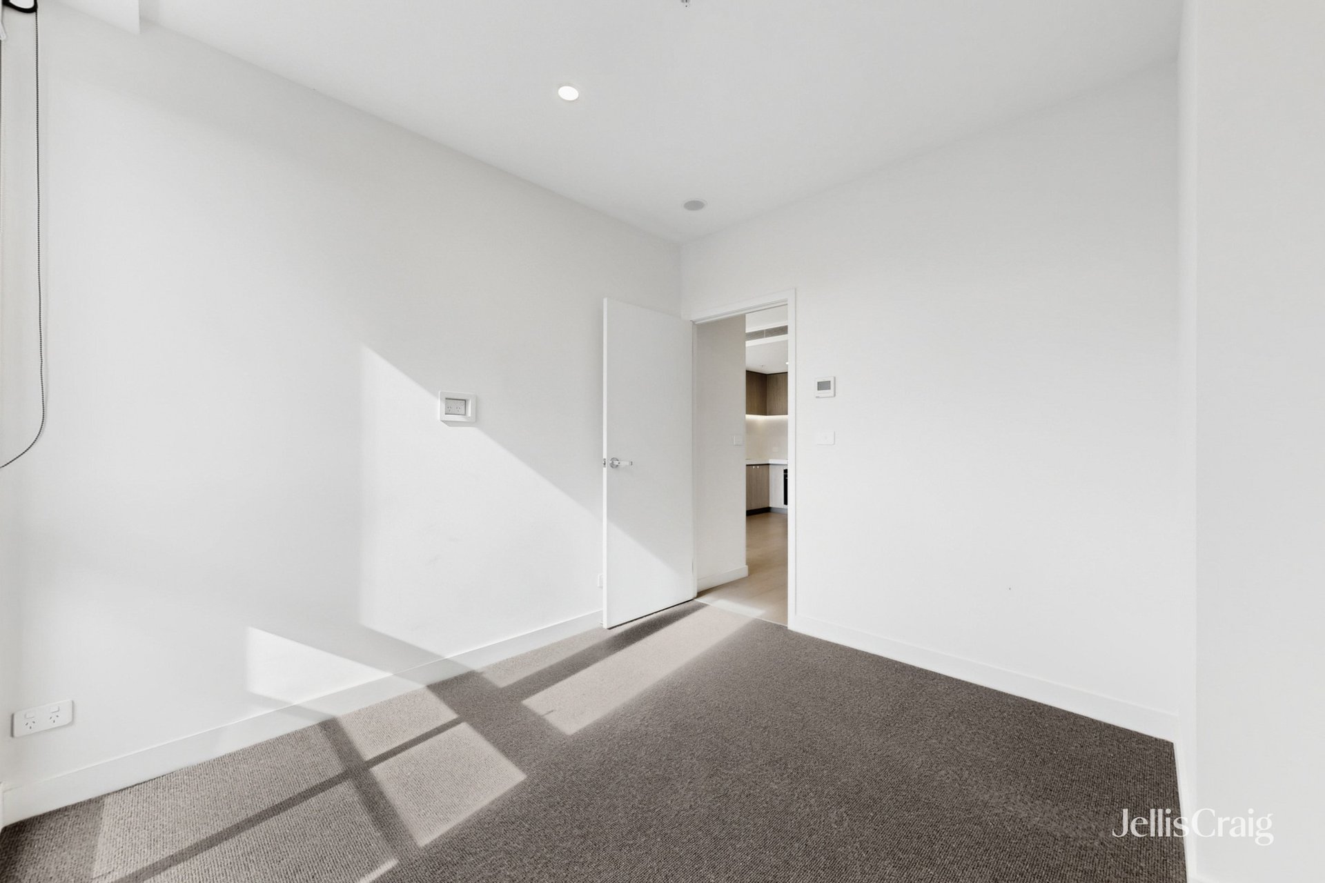 417/200 Burwood Road, Hawthorn image 8
