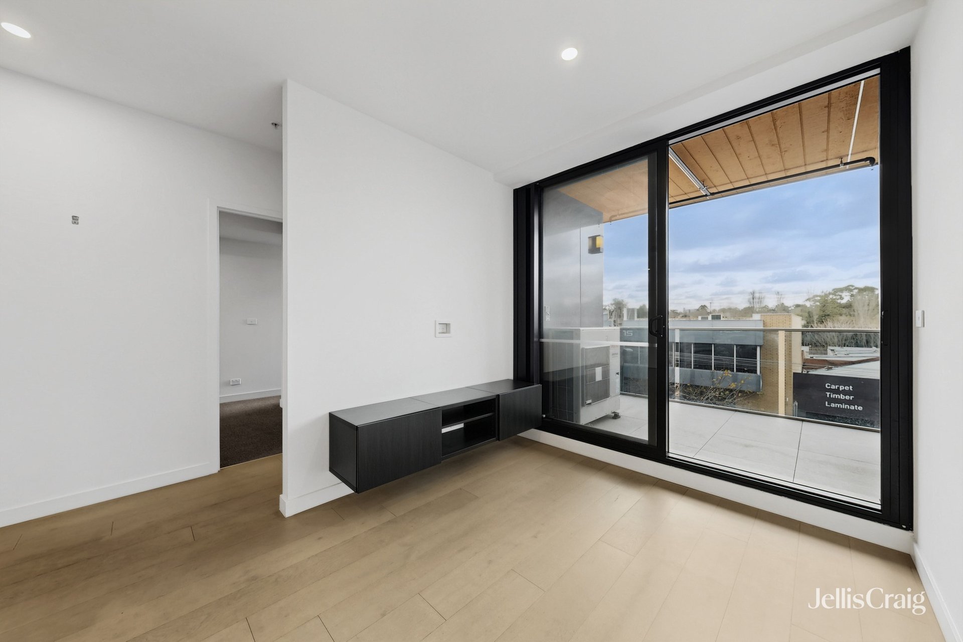 417/200 Burwood Road, Hawthorn image 9