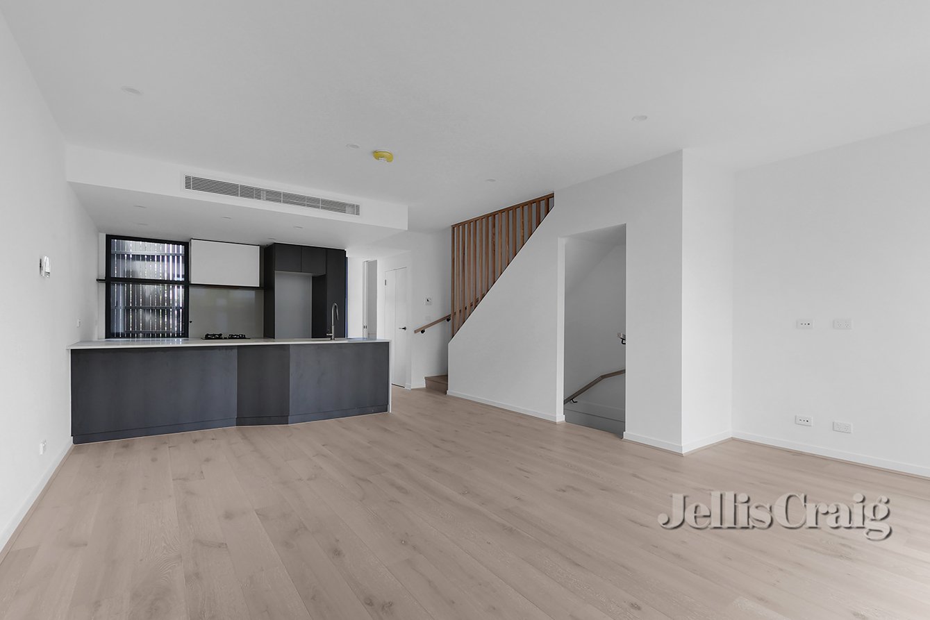 4/18 Becket Avenue, Bentleigh East image 3