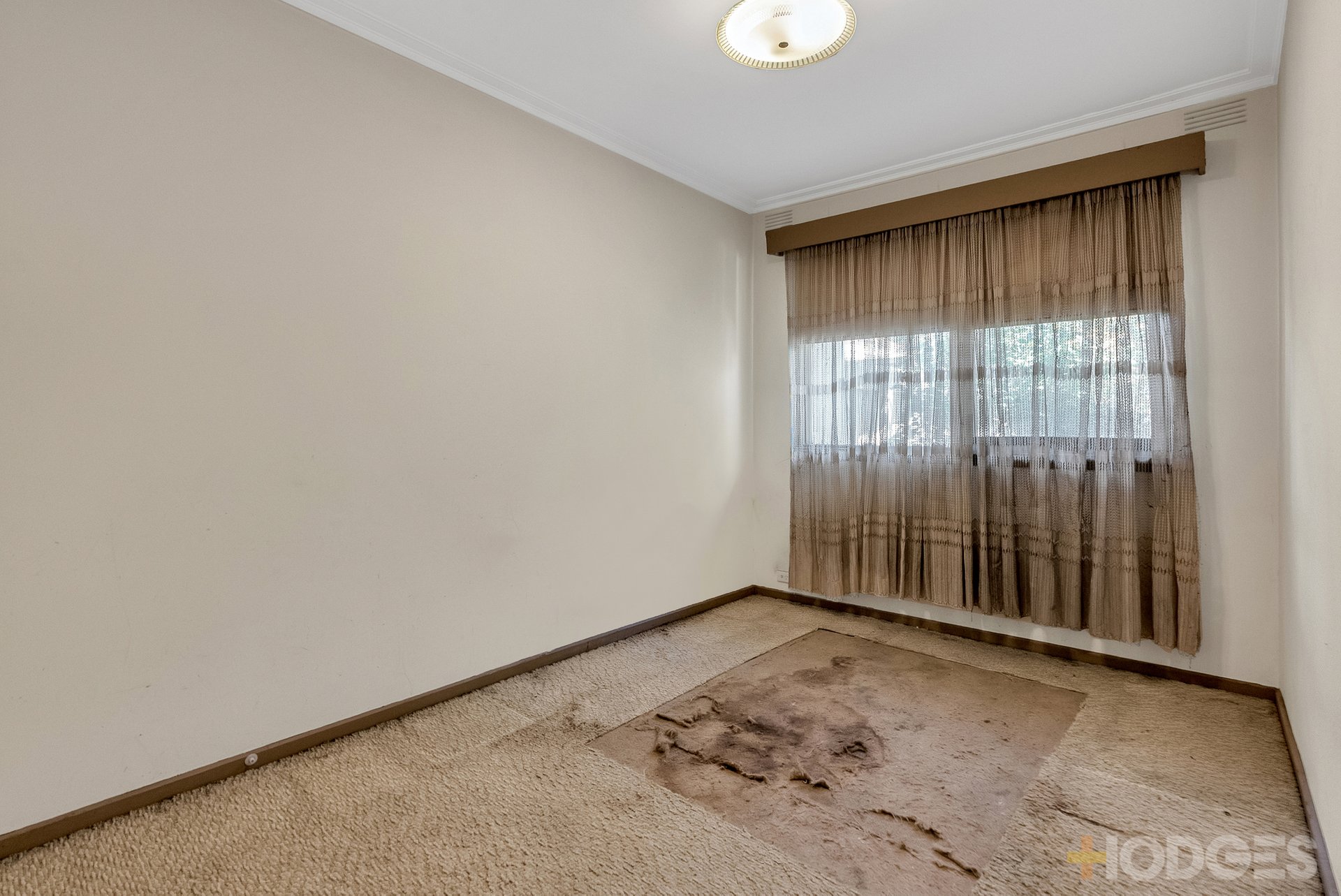 4 / 18 Jack Road Cheltenham