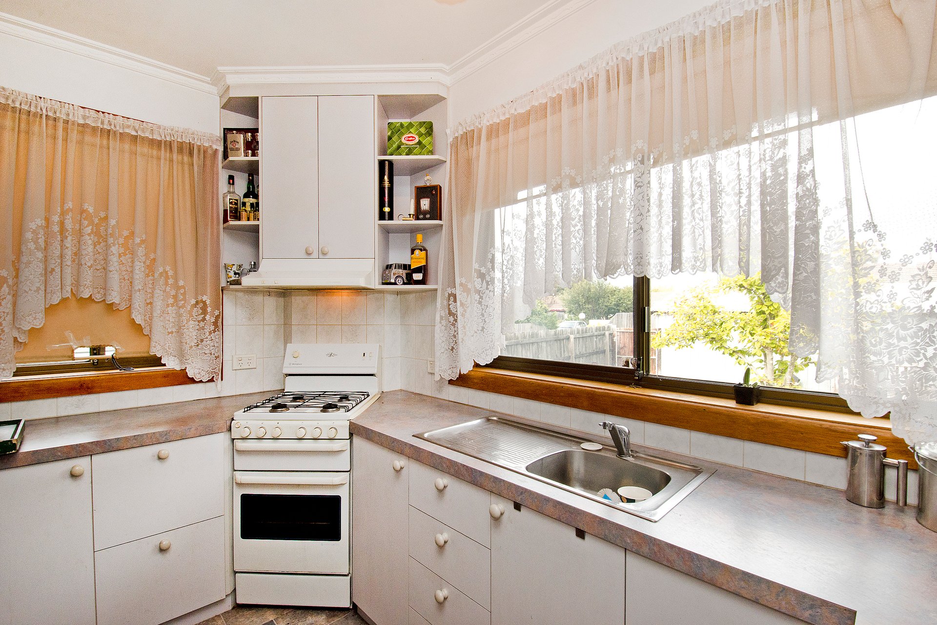 418 Myers Street, East Geelong image 2