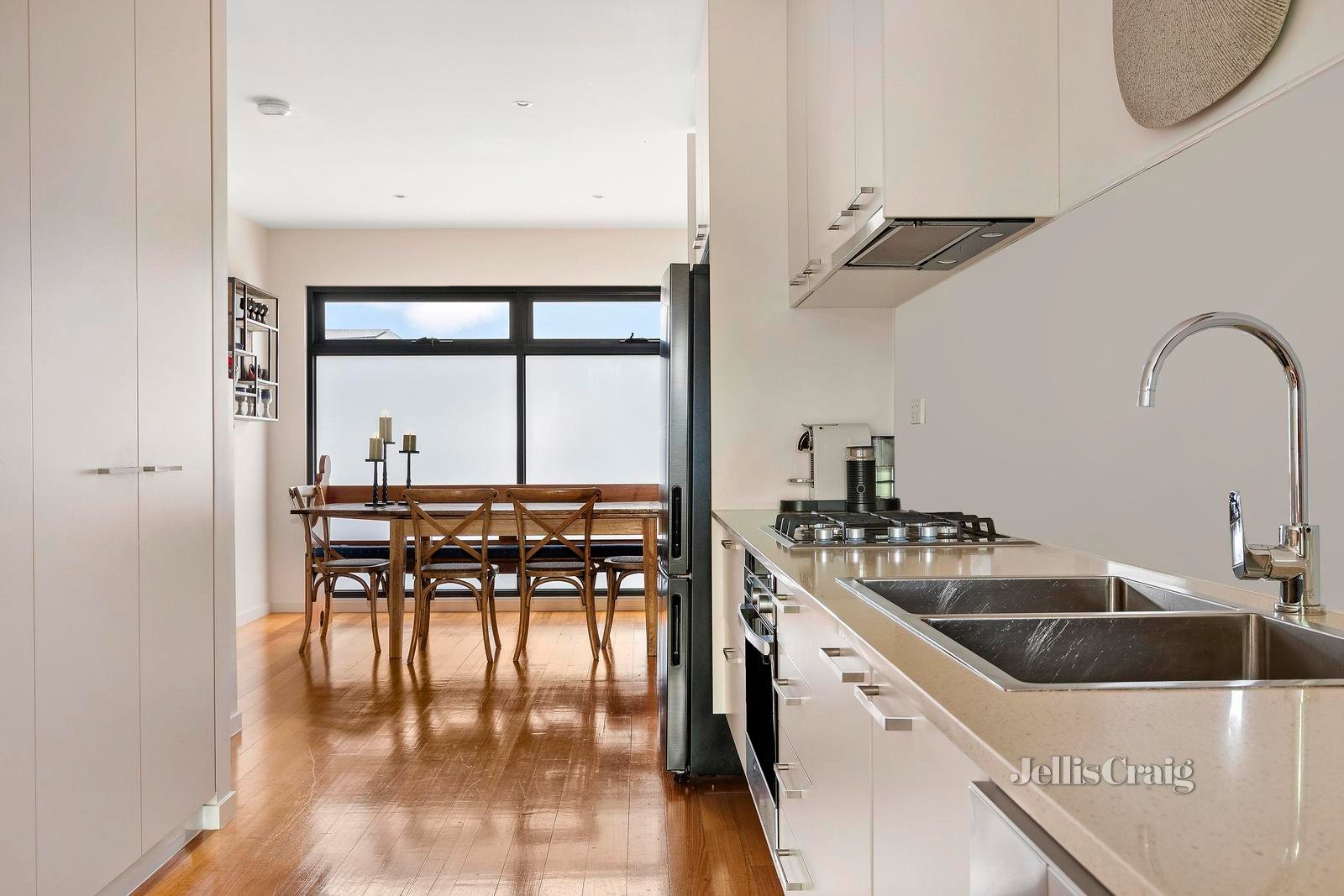 4/18 Rothwell Street, Ascot Vale image 3
