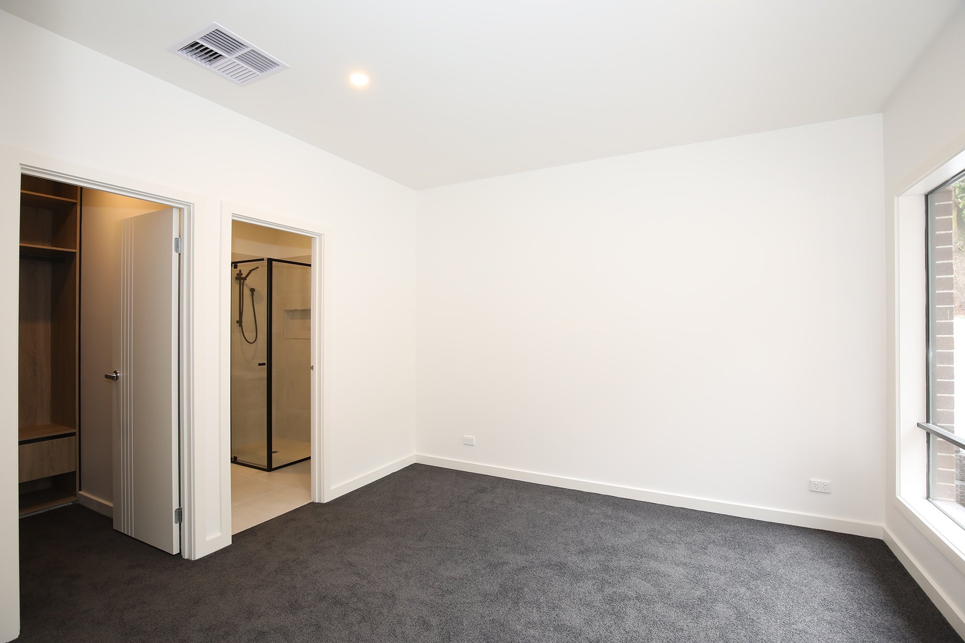 4/18 Ryland Avenue, Croydon image 6