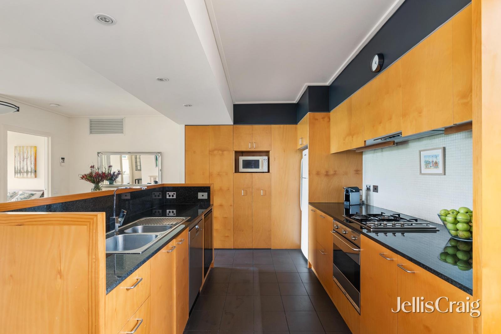 41/8 Wallen Road, Hawthorn image 5