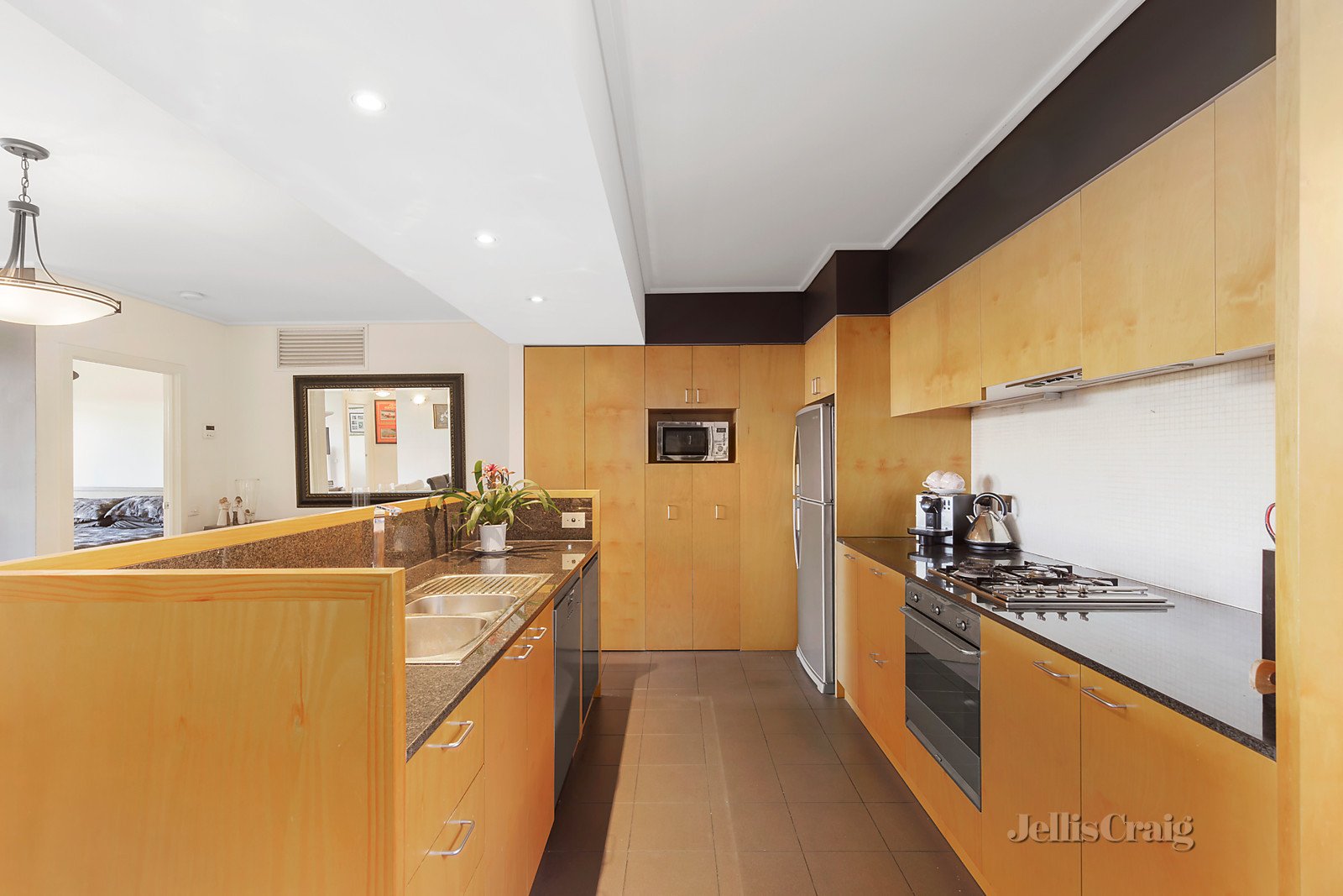 41/8 Wallen Road, Hawthorn image 5