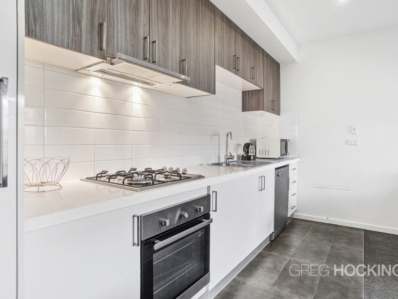 4/185 Millers Road, Altona North image 4