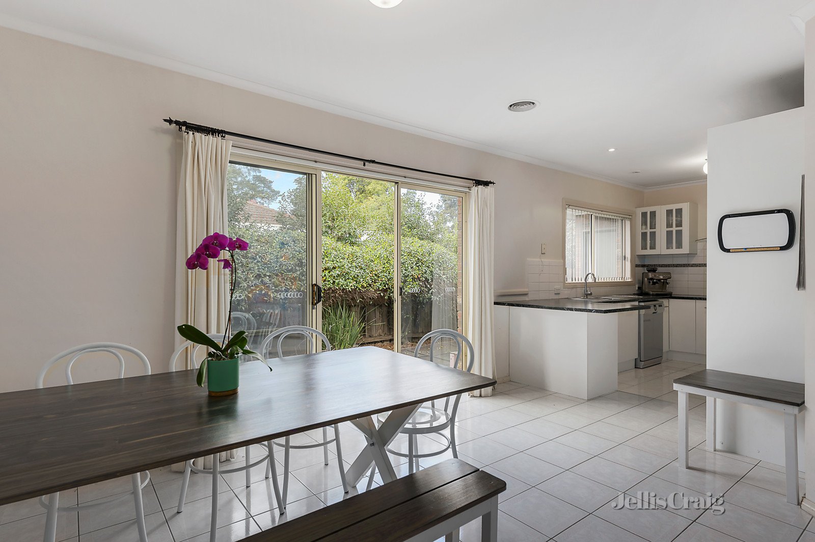 4/19-21 Mitcham Road, Donvale image 4