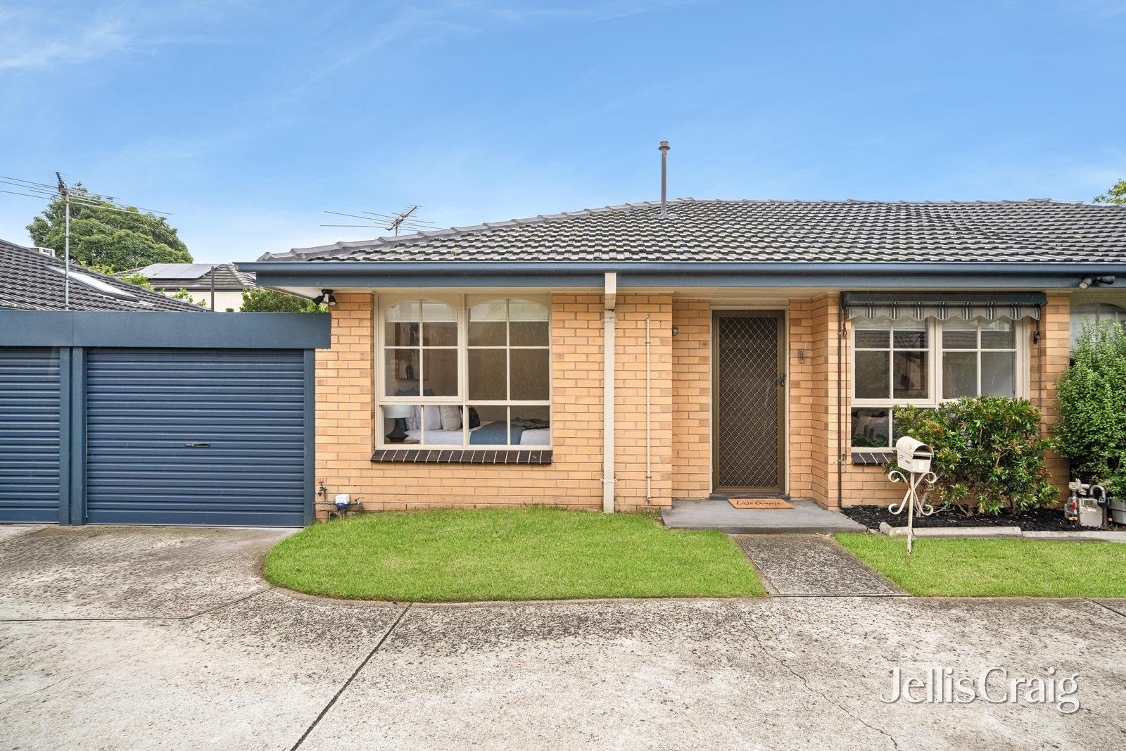 4/19 Brindisi Street, Mentone image 1
