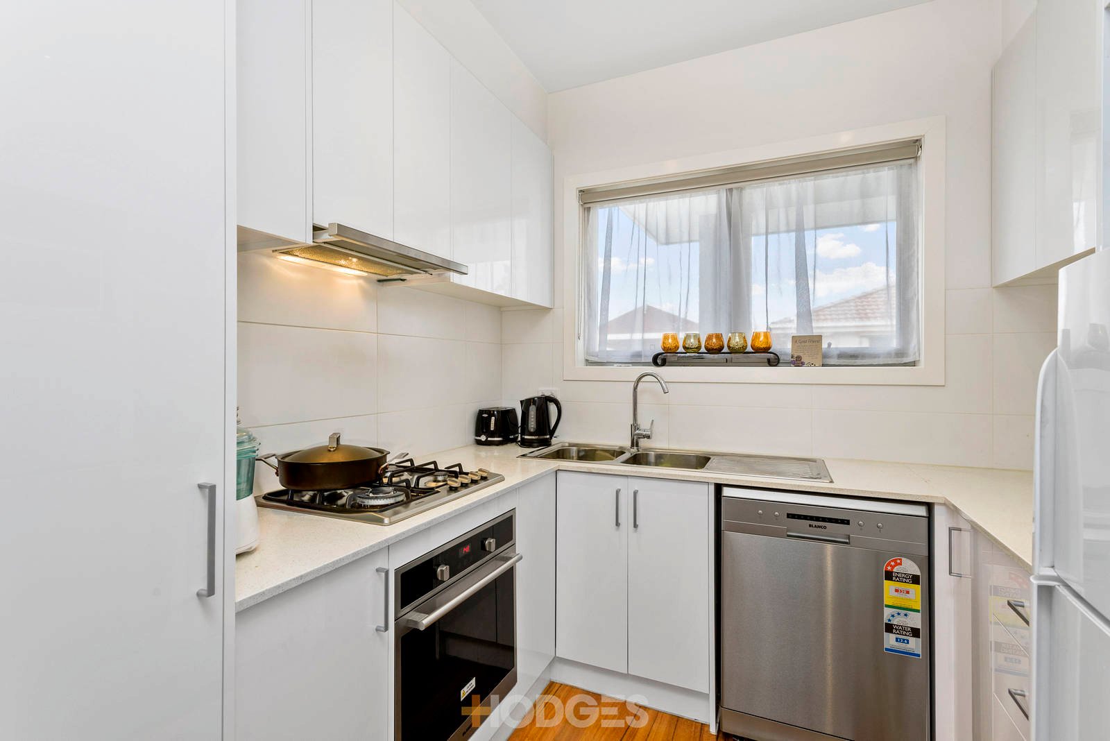 4/19 Bristol Road, Pascoe Vale image 2