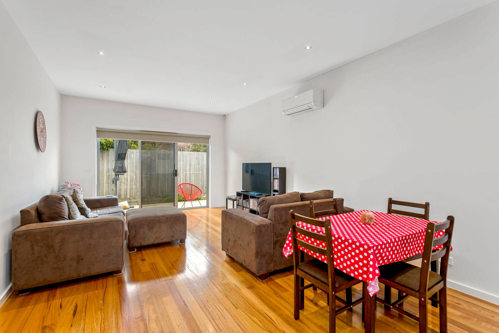4/19 Bristol Road, Pascoe Vale image 8
