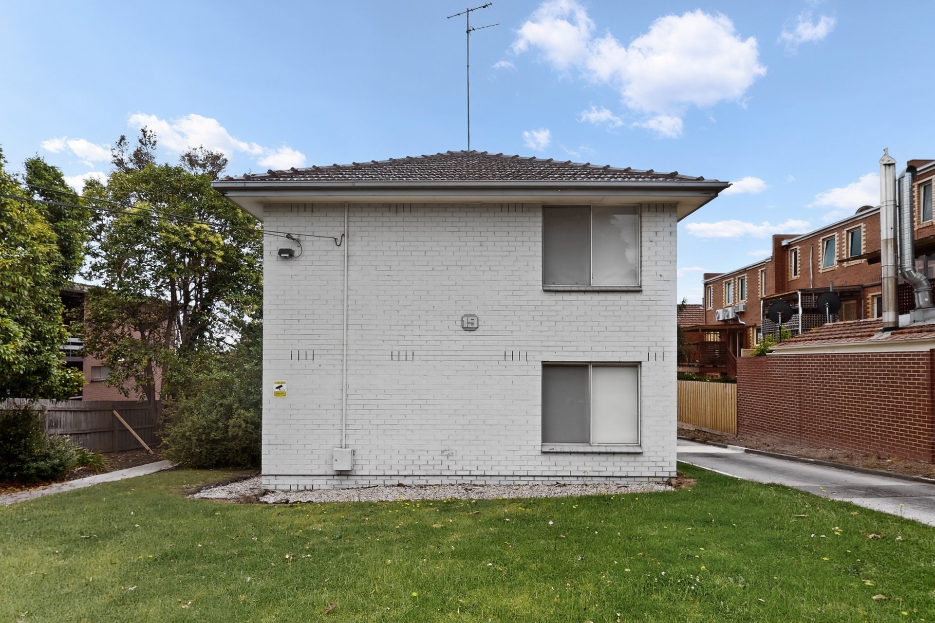 4/19 Firth Street, Doncaster image 15