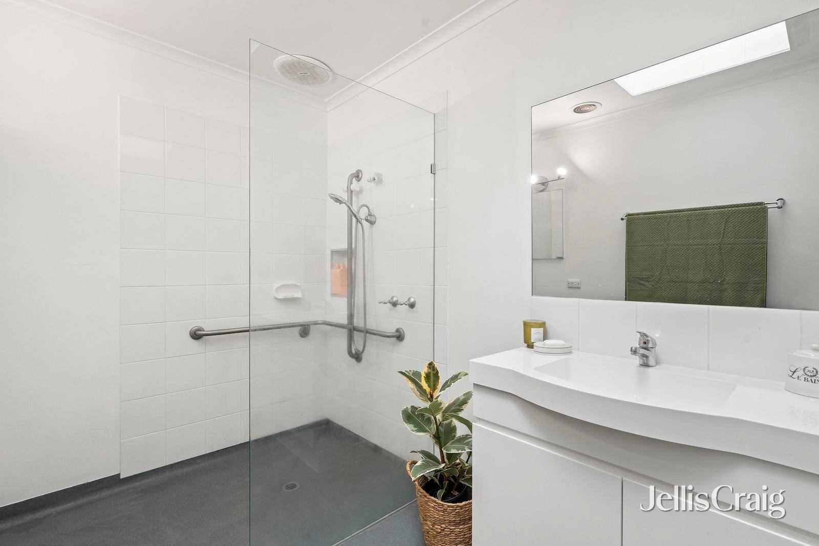 4/19 Jackson Street, Croydon image 9