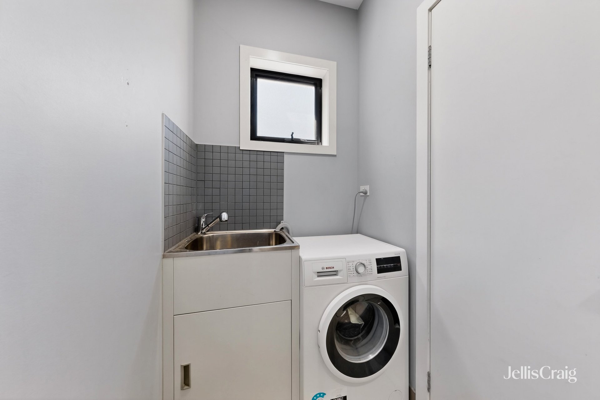 4/19 Marsh Street, Maidstone image 11