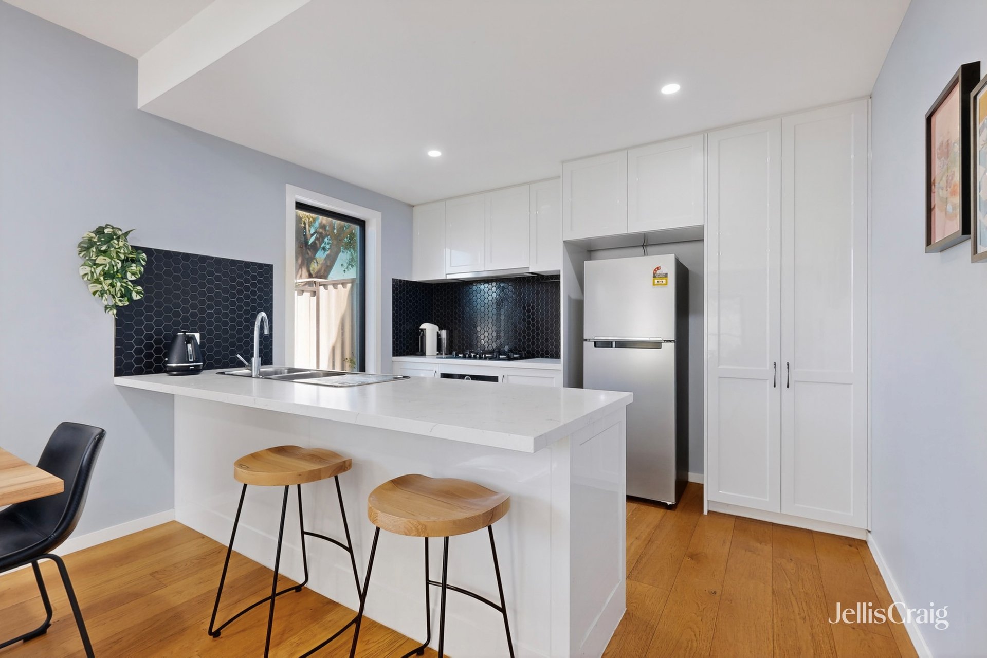 4/19 Marsh Street, Maidstone image 3