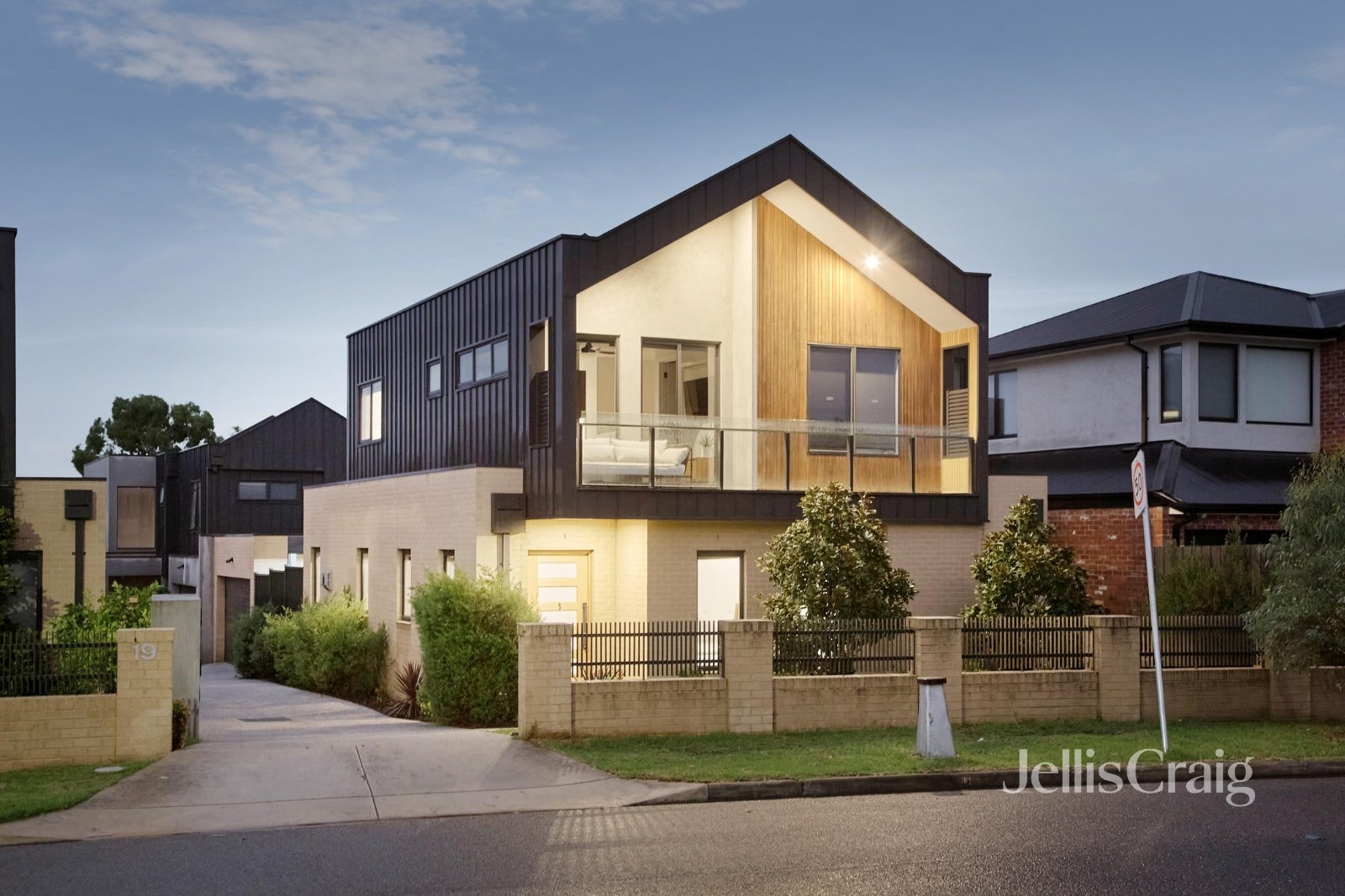 4/19 Panorama Avenue, Lower&nbsp;Plenty image 2