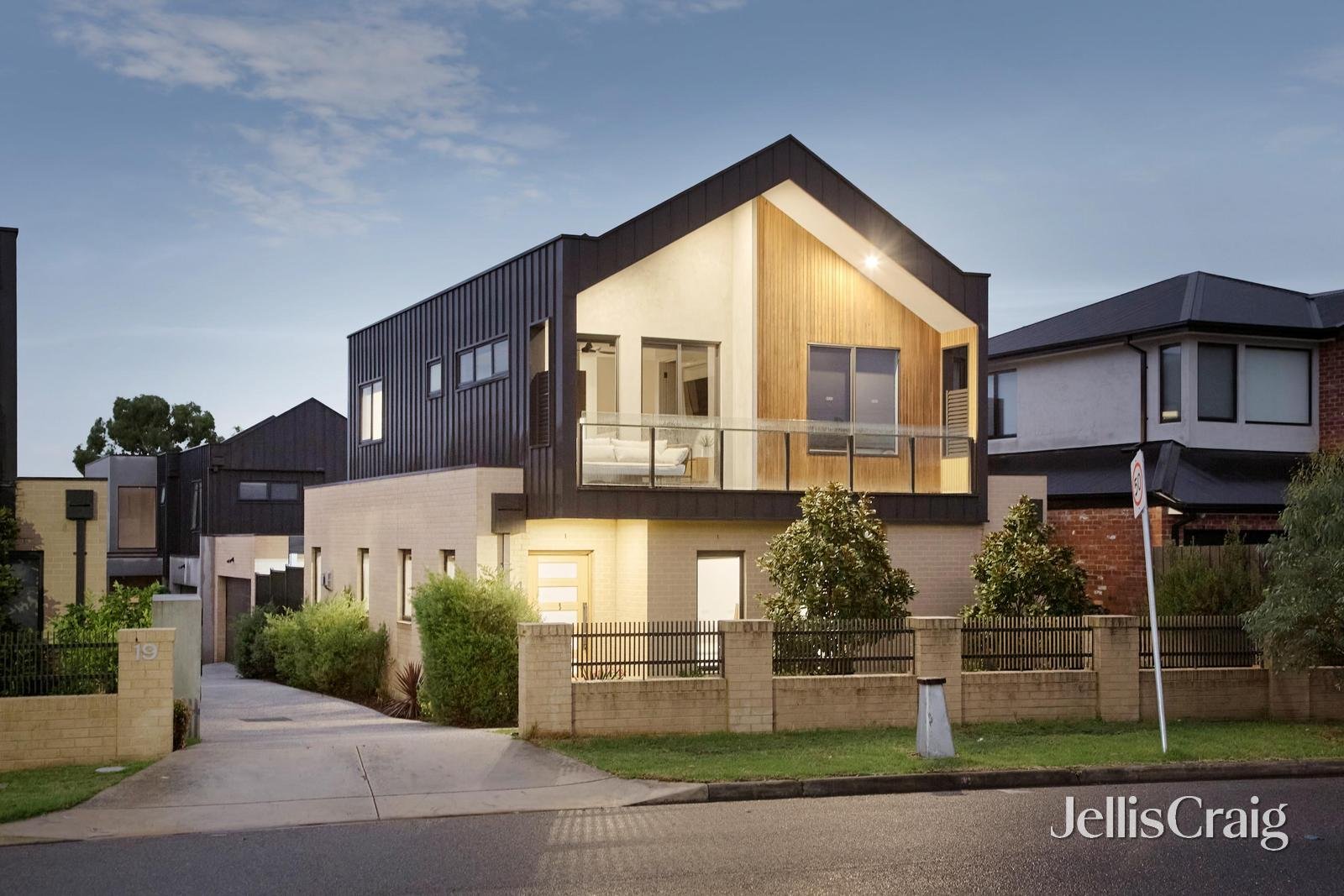 4/19 Panorama Avenue, Lower&nbsp;Plenty image 1