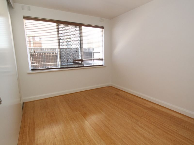 Property Gallery Thumbnail 4